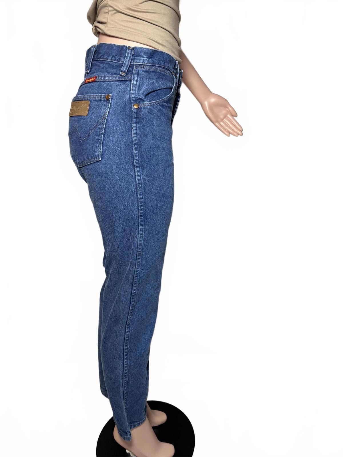 Wrangler Wrangler 90s Vintage High-Waisted Straight Leg Blue Jeans 9 Size 30" / US 8 / IT 44 - 8 Thumbnail