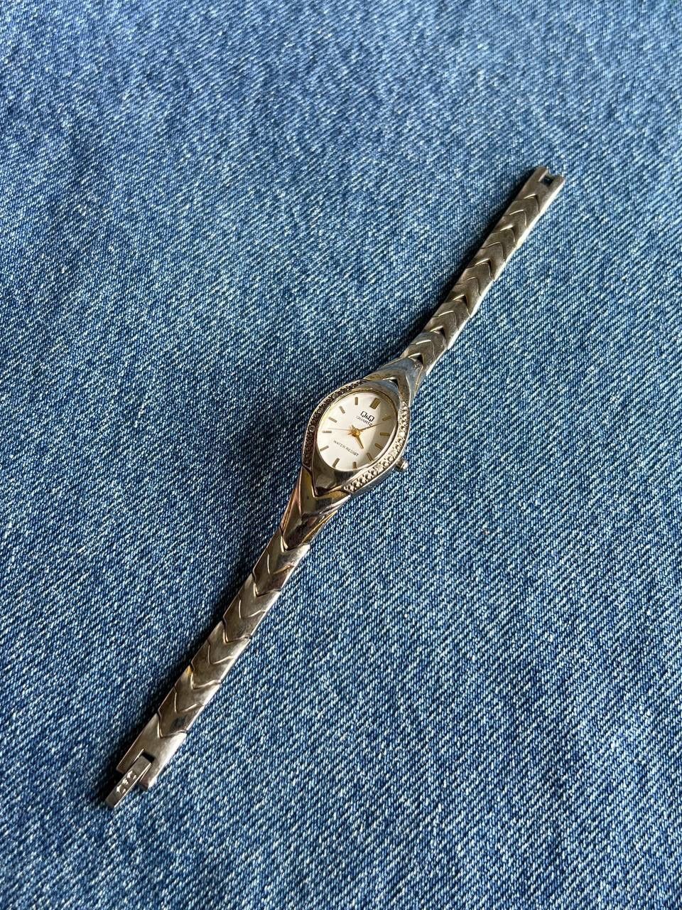Japanese Brand × Vintage Vintage Japanese style futuristic Watch QQ 90s Japan Size ONE SIZE - 4 Thumbnail