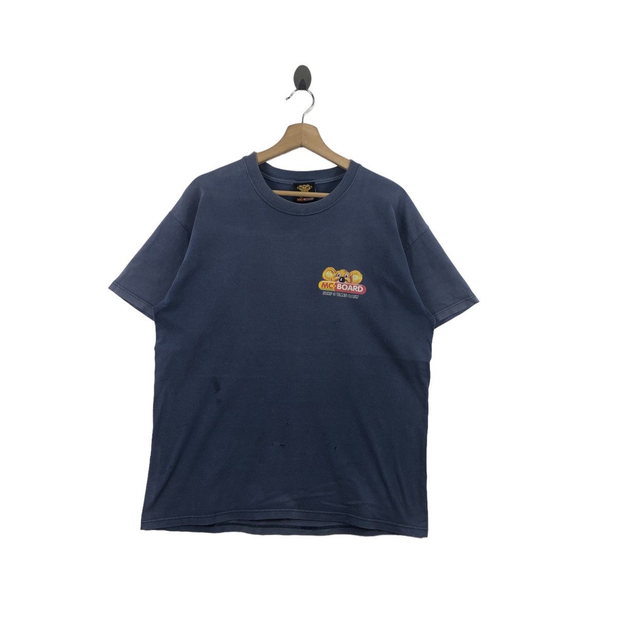 Vintage Pick!! Vtg 90's MC BOARD Surfing Distressed Top Tee Tshirt Size US L / EU 52-54 / 3 - 1 Thumbnail