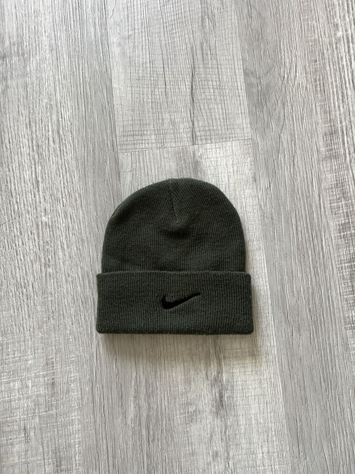 mens nike swoosh beanie