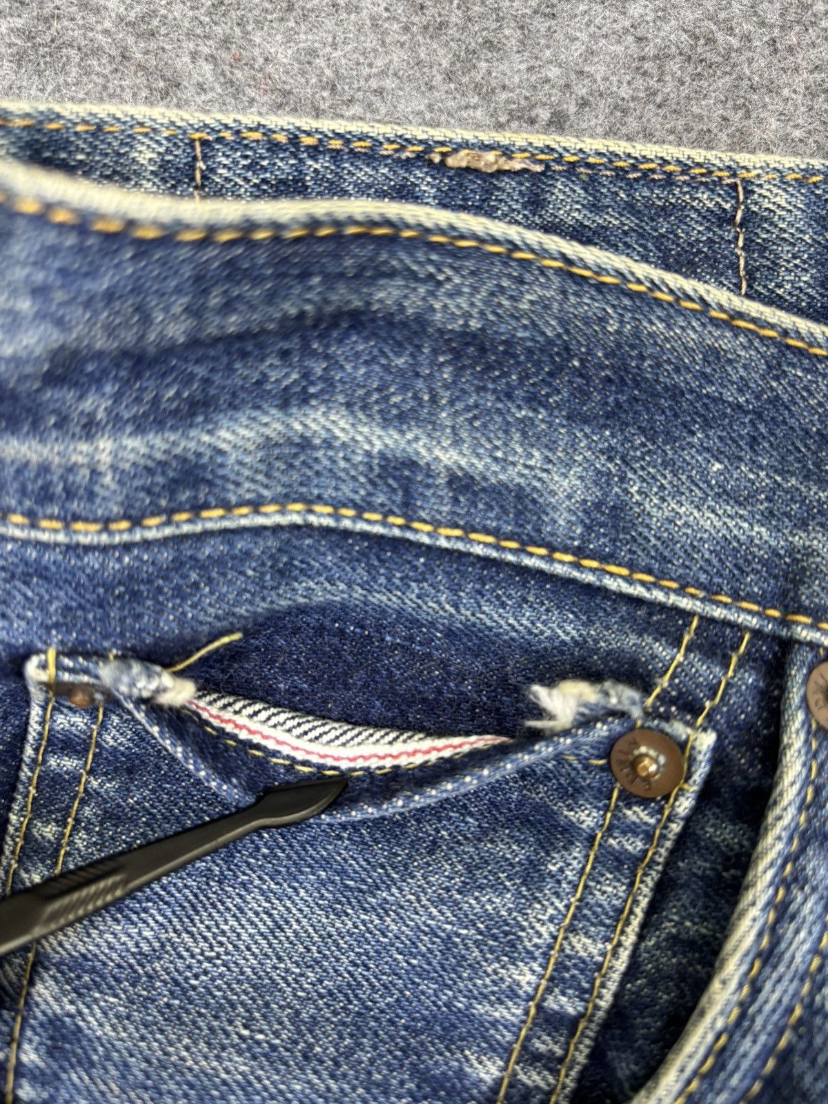 Edwin 💥Wide Selvedge💥Vtg Edwin 505 Wide Blue Wash Denim F964 Size US 28 / EU 44 - 7 Thumbnail