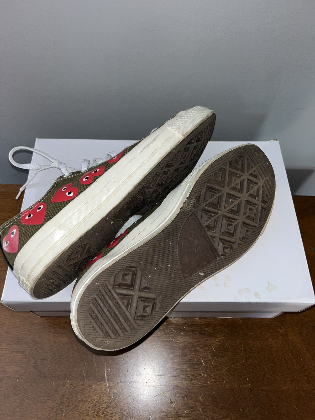 Comme des Garcons × Converse Converse X Comme De Garçons PLAY “Multi Heart” Men’s - KHAKI Size US 11 / EU 44 - 6 Thumbnail