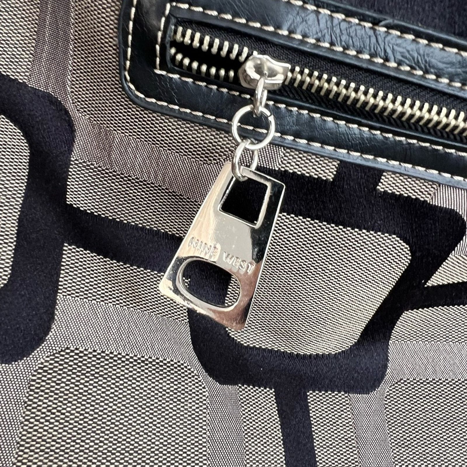 Nine West Y2K Nine West Shoulder Bag Purse Mod Geometric Black Taupe Size ONE SIZE - 3 Thumbnail