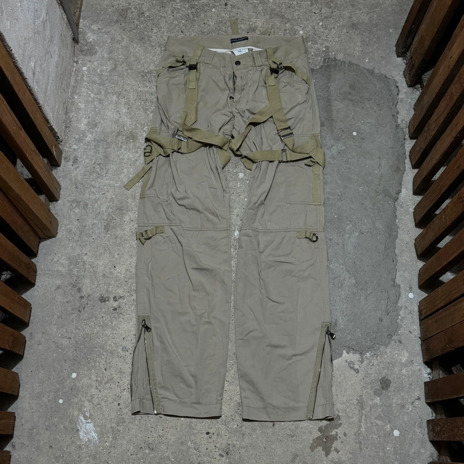 Dolce & Gabbana S/S 2004 Dolce & Gabbana bondage parachute cargo pants Size US 31 - 19 Thumbnail