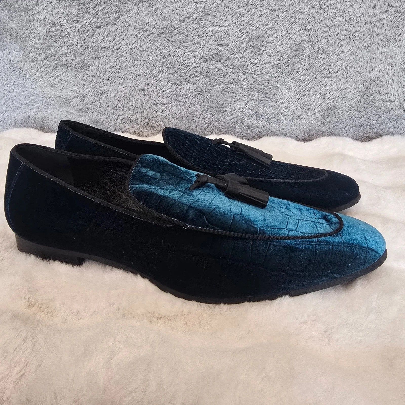 Kurt Geiger Kurt Geiger Turquoise Velvet Croc Emboss Venetian Loafer41.5 Size US 8.5 / EU 41-42 - 3 Thumbnail