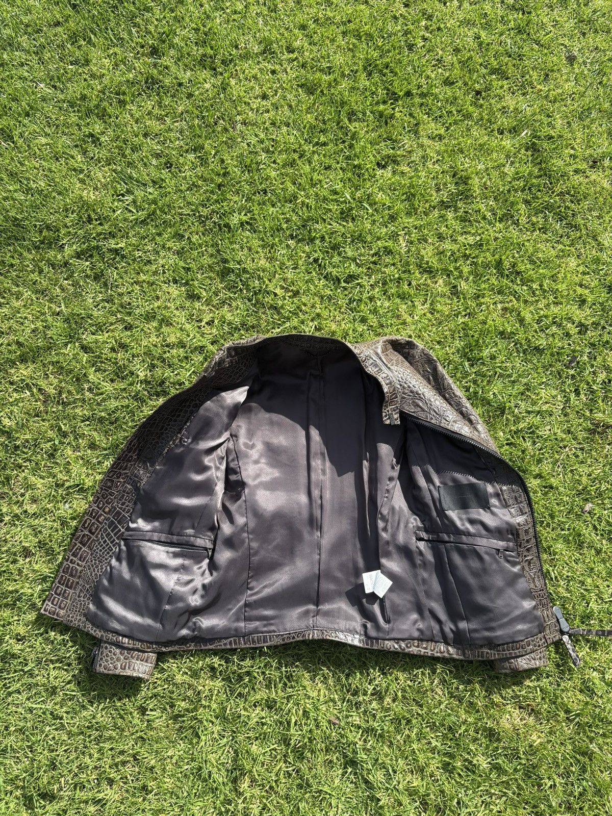 The Viridi-anne The Viridi-Anne Crocodile Leather Motorcycle Jacket Size US S / EU 44-46 / 1 - 6 Thumbnail