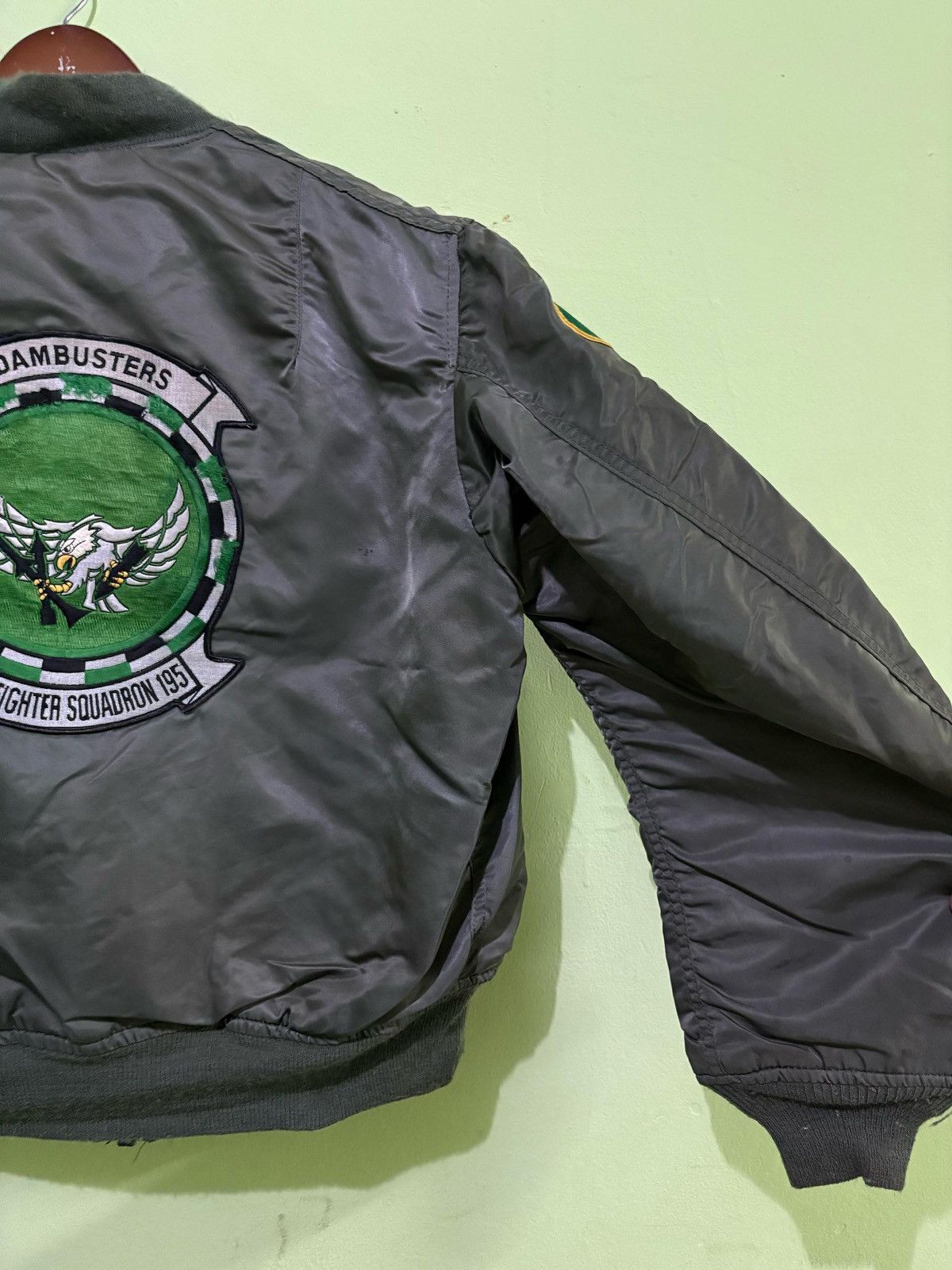 Alpha Industries × Vintage VTG Alpha Industries USS Midway MA-1 Flight Jacket US Navy Size US L / EU 52-54 / 3 - 9 Thumbnail