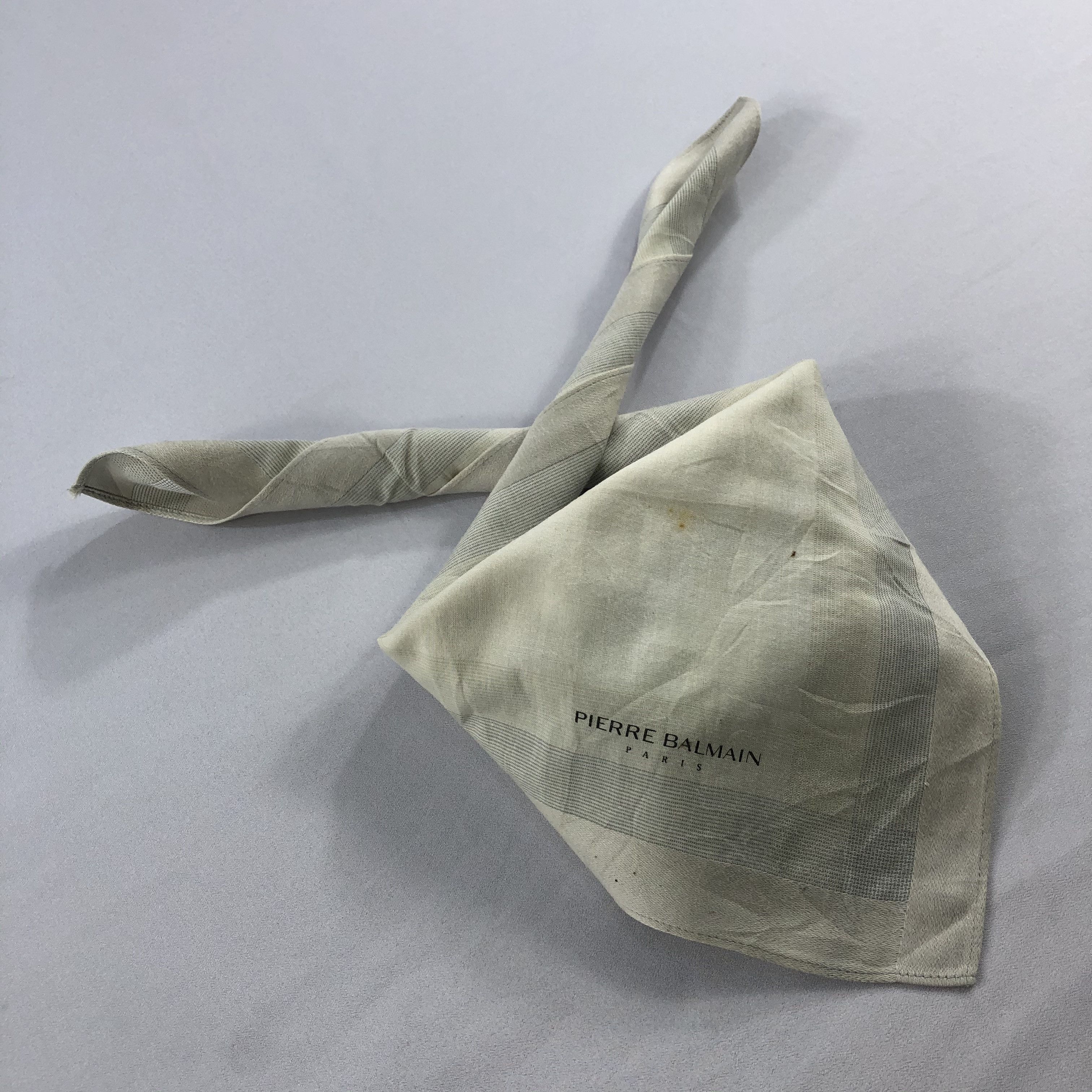 Vintage Pierre Balmain Handkerchief / Neckerchief / Bandana Size ONE SIZE - 2 Thumbnail