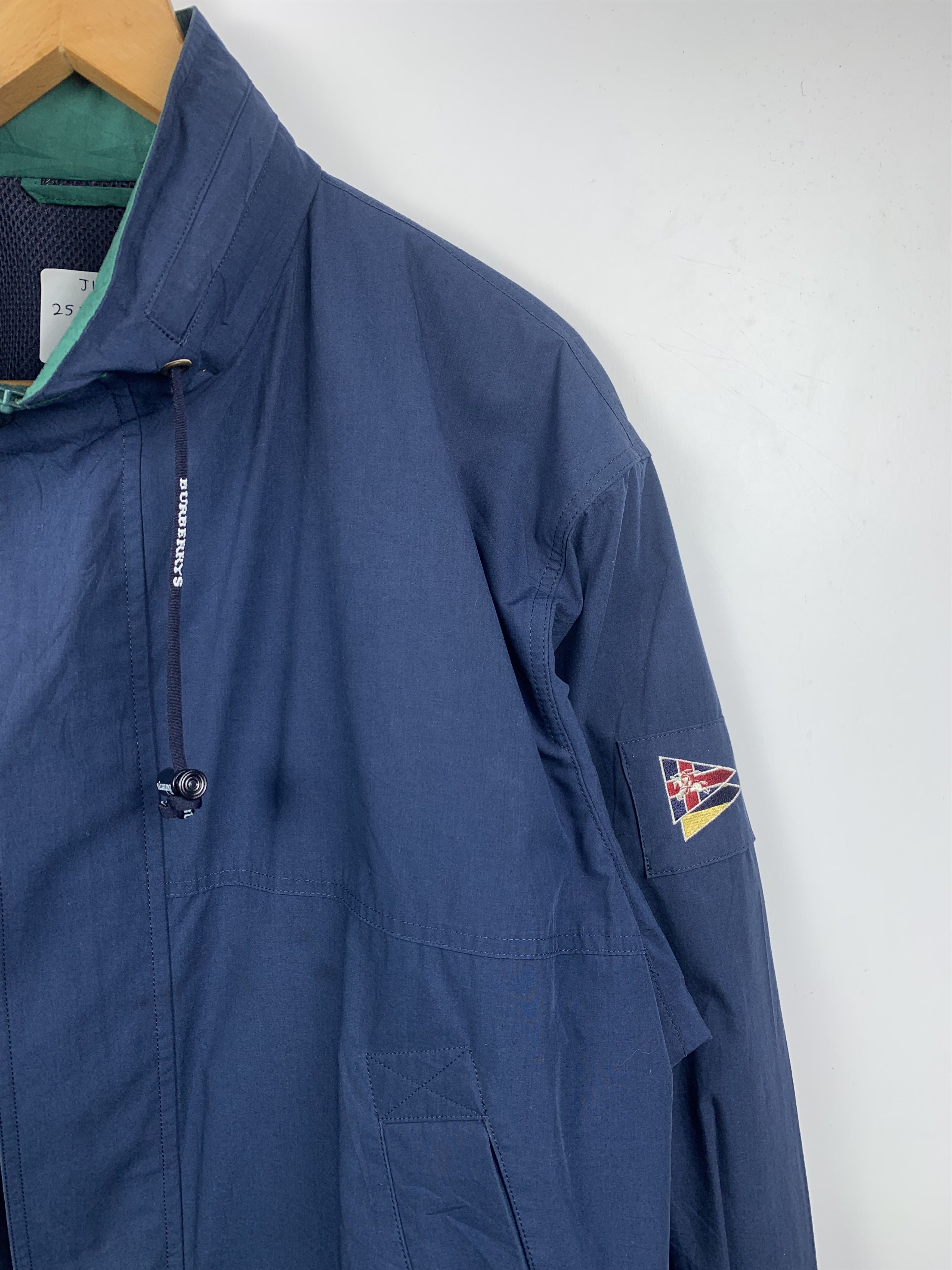 Burberry Vintage Burberrys Bomber Jacket J1261 Size US L / EU 52-54 / 3 - 4 Thumbnail
