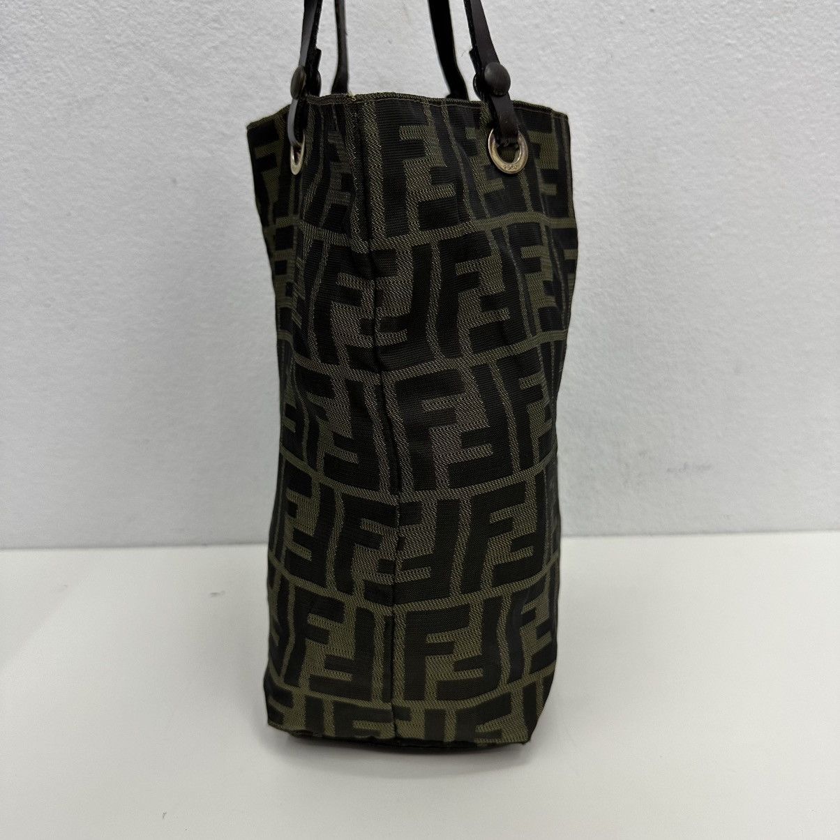 Fendi ‼️YES‼️ AUTHENTIC FENDI ZUCCA FF TOTE HANDBAG Size ONE SIZE - 5 Thumbnail