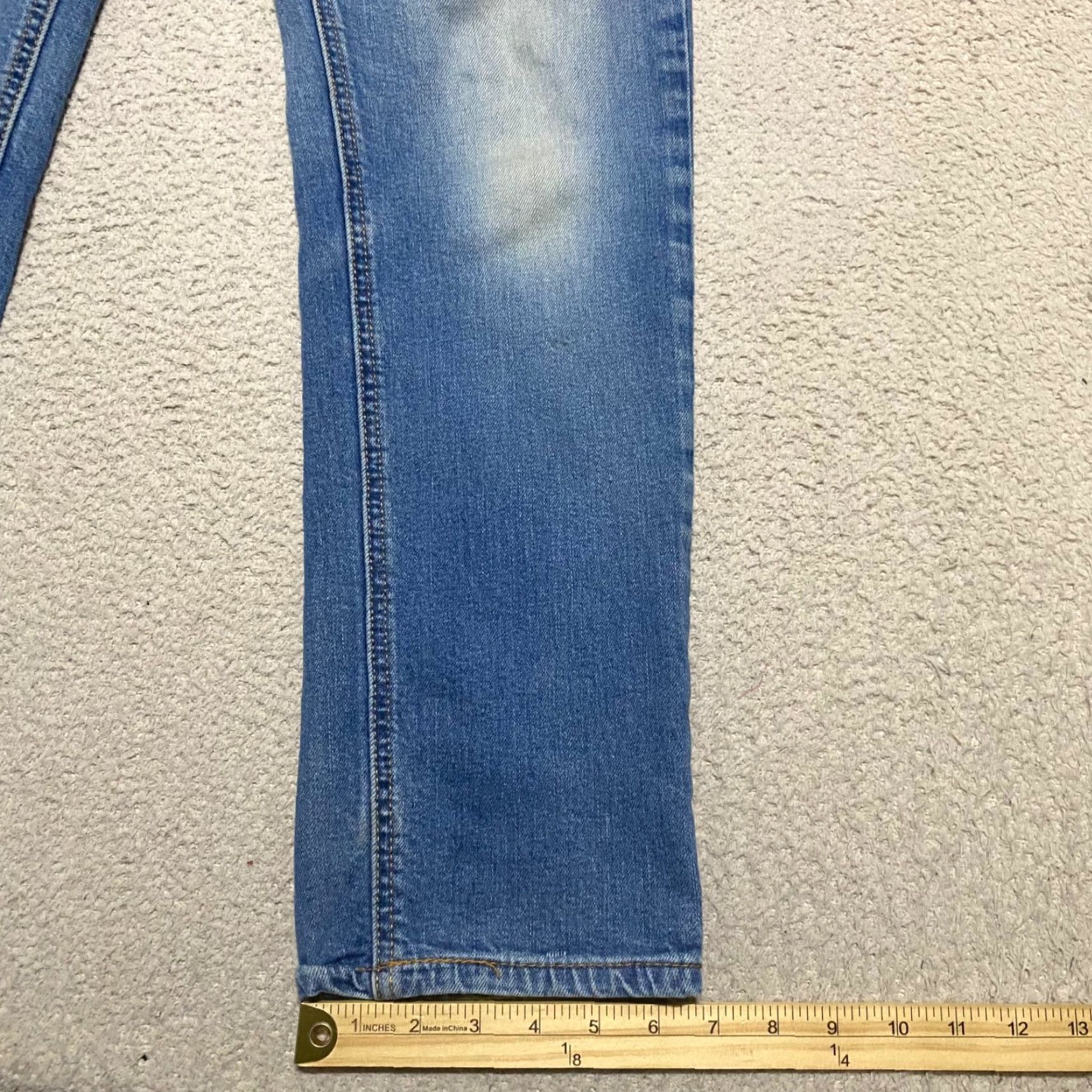 Levi's Levi's 541 Jeans 30x32 Blue Denim Medium Wash Athletic Straight Mid Rise Mens Regular Size 30 Color Blue Size US 30 / EU 46 - 5 Thumbnail
