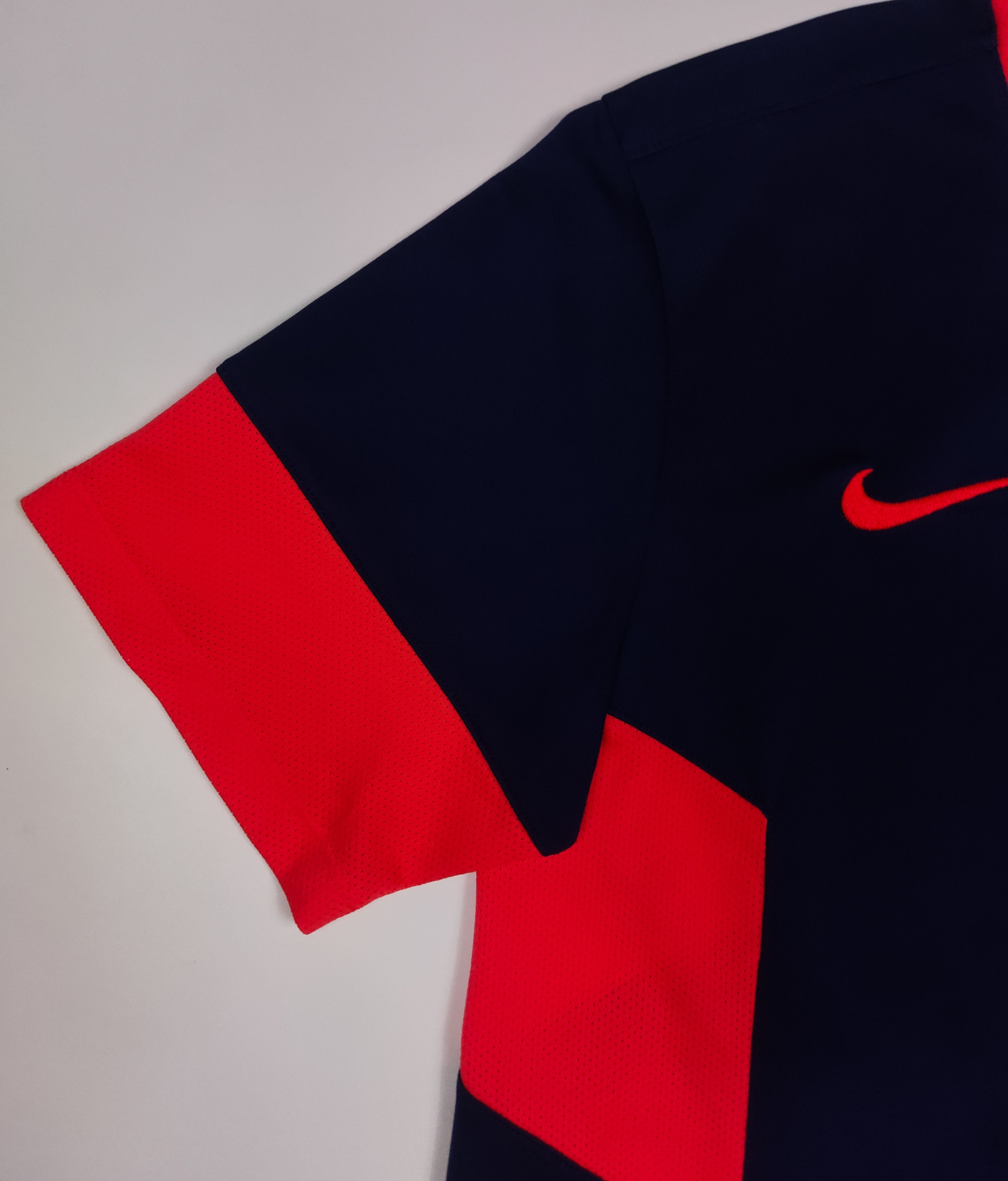 Nike FC Barcelona 2014 2015 Nike Training Shirt Kit Jersey Barca Size US S / EU 44-46 / 1 - 9 Thumbnail