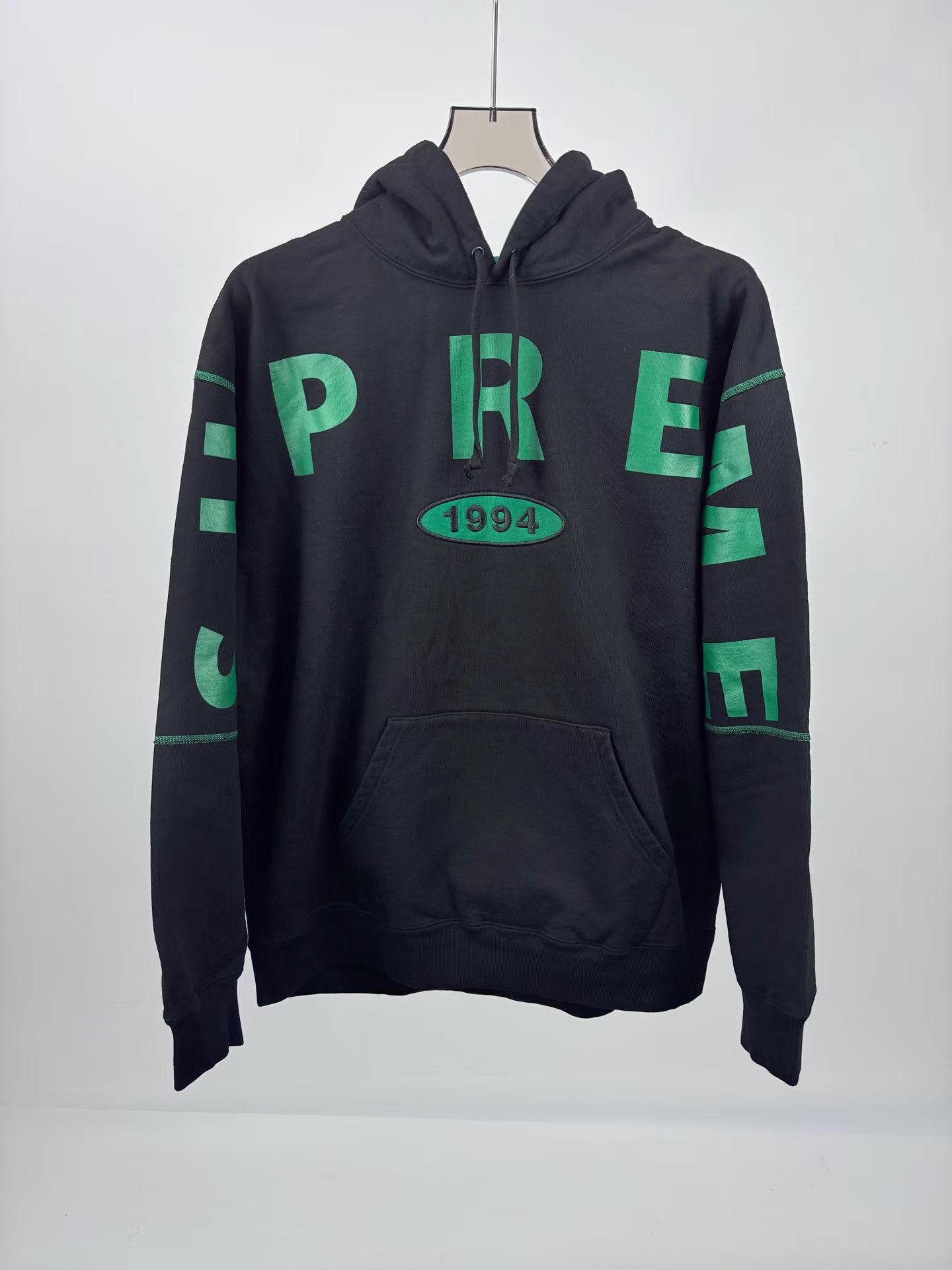 Supreme SUPREME Logo Hoodie Size US L / EU 52-54 / 3 - 1 Thumbnail