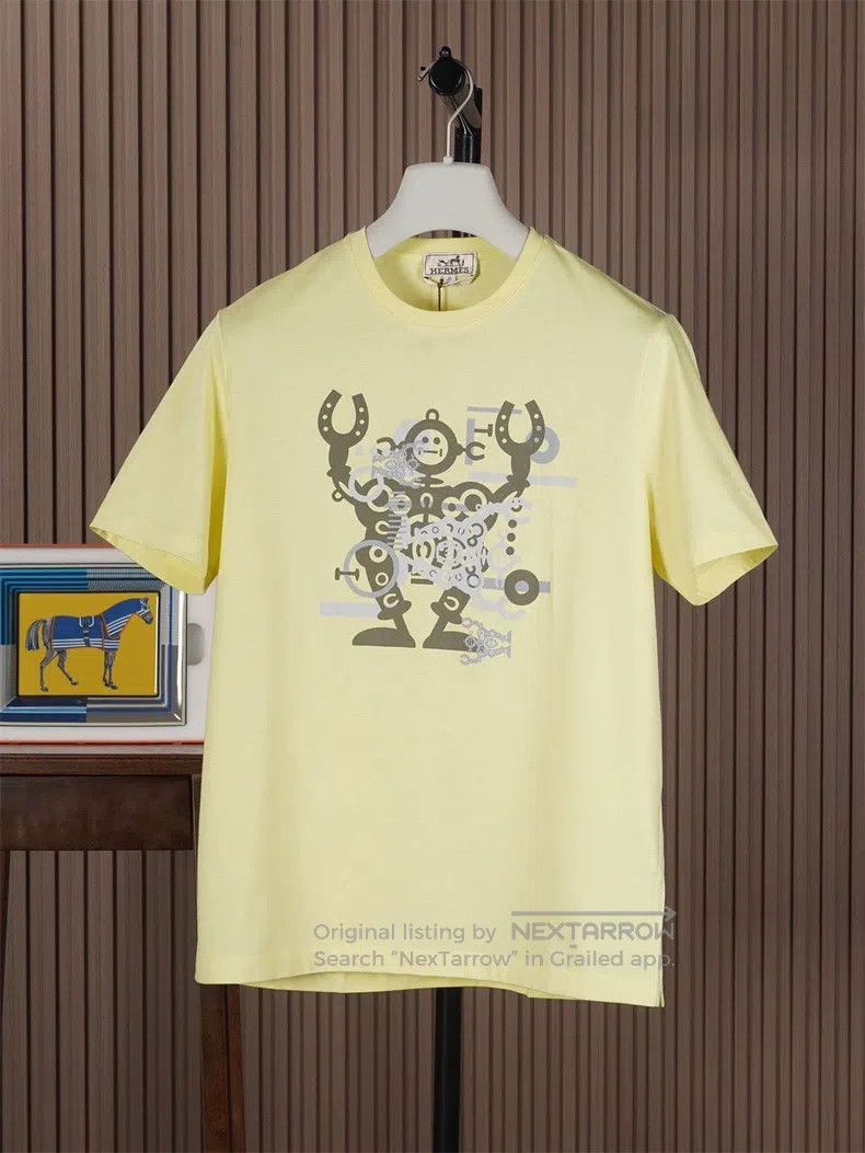Hermes Hermes Light Yellow Round Neck Short Sleeve T-Shirt Size US M / EU 48-50 / 2 - 1 Thumbnail