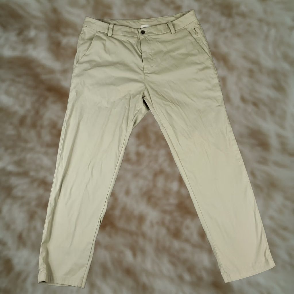 Lululemon Lululemon Mens Pants Beige Commission Twill Straight Chino Trousers 34x28 Size US 34 / EU 50 - 1 Thumbnail