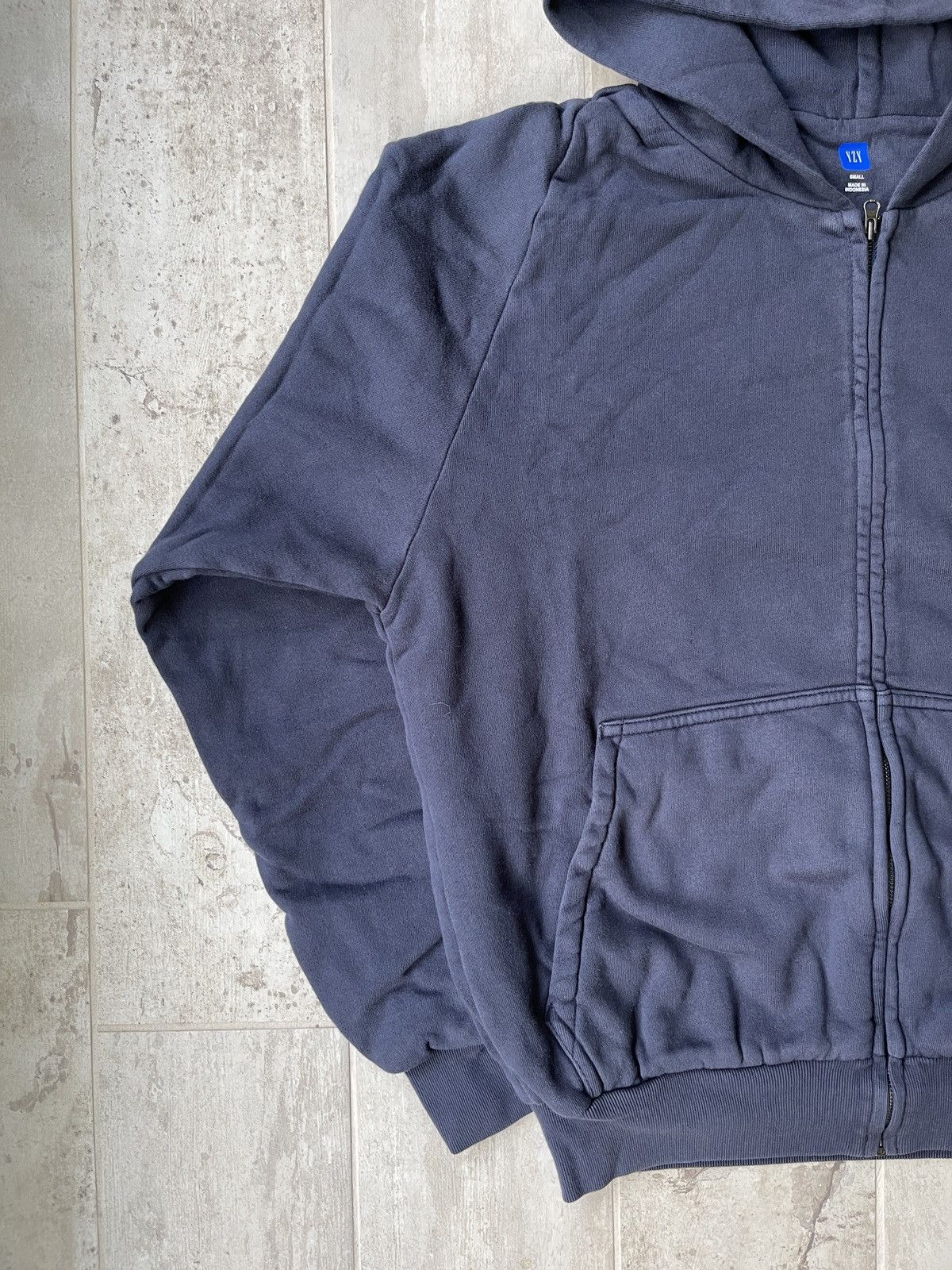 Yeezy Gap Unreleased Zip Up Hoodie SZ L Navy - toestory.in