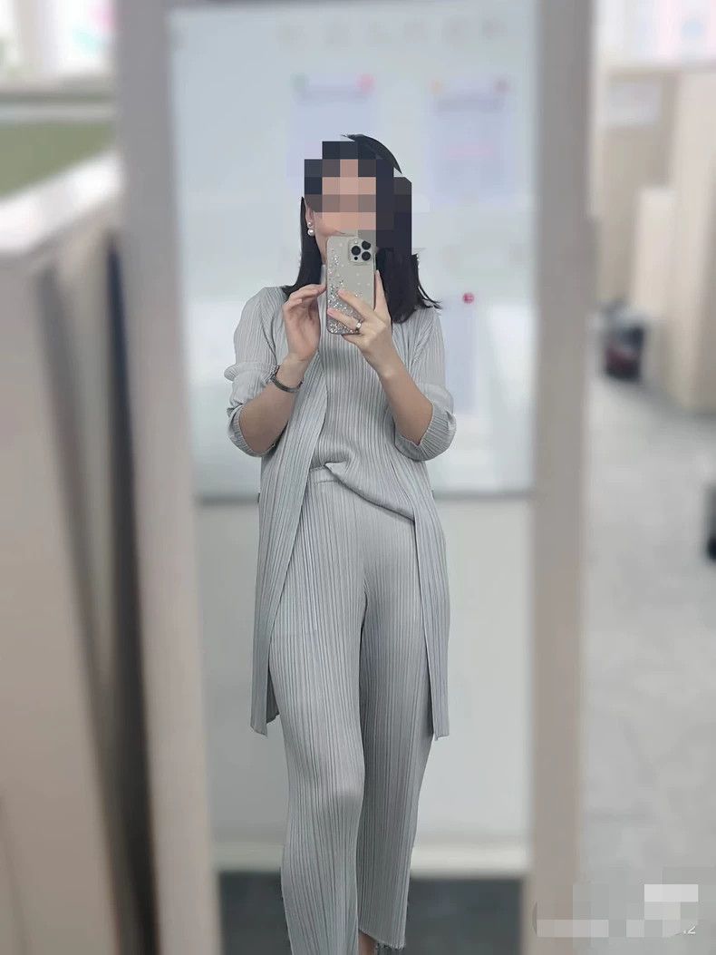 Issey Miyake Issey Miyake size:3 A classic grey basic long cardigan Size XS / US 0-2 / IT 36-38 - 8 Thumbnail