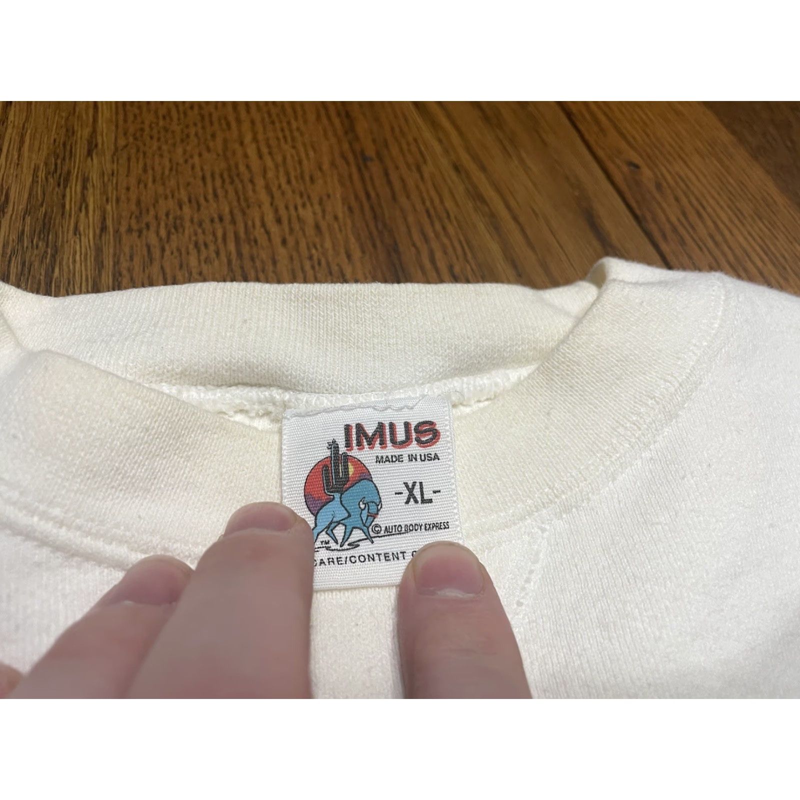 Vintage VINTAGE 90s Santa Fe New Mexico Southwestern Embroidered Sweatshirt LG USA Moxie Crew Neck Long Sleeve Pullover White Mens Sweatshirt Size US L / EU 52-54 / 3 - 4 Thumbnail