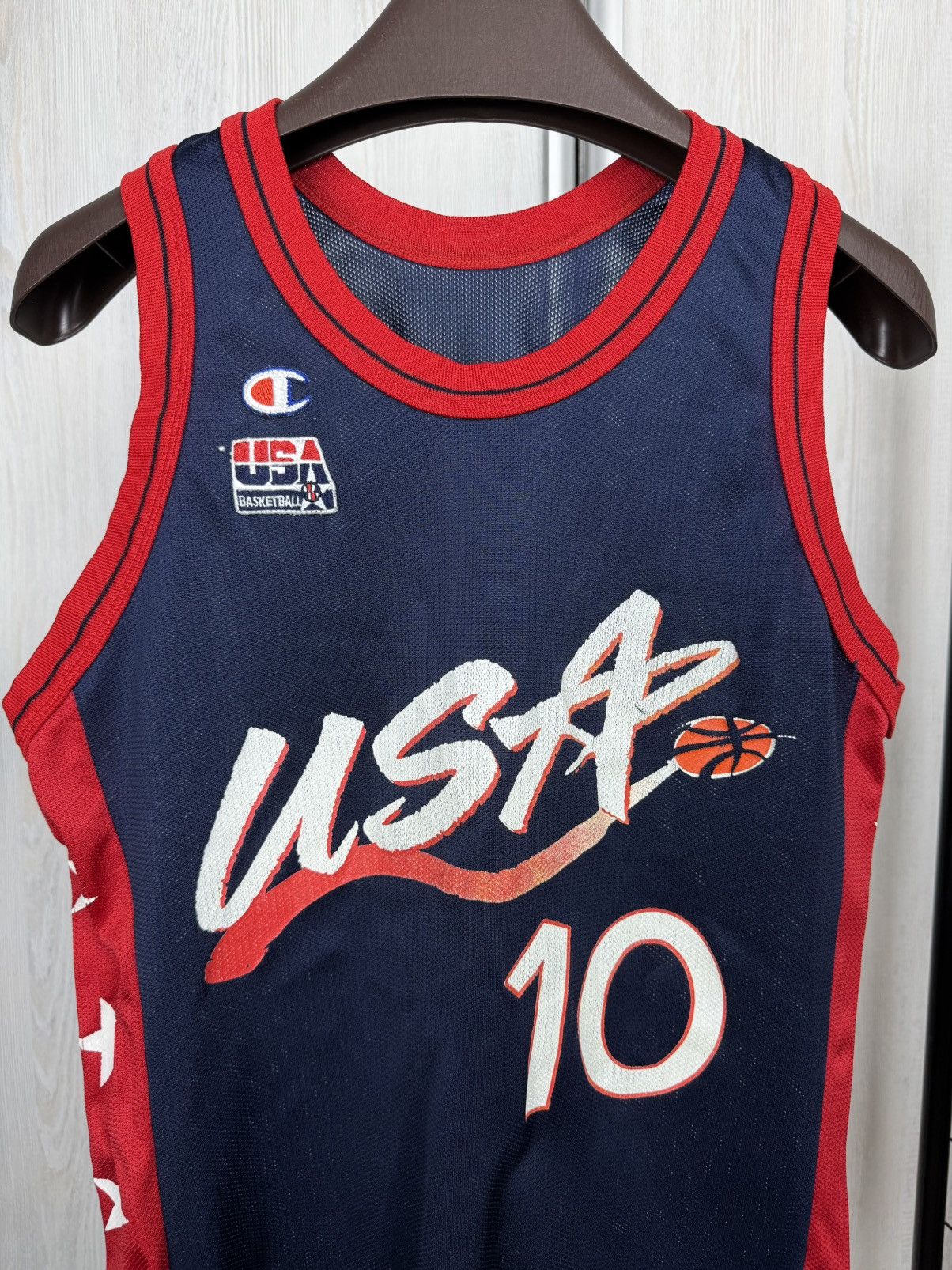 Champion Team USA 1996 Reggie Miller Champion NBA jersey size 40 Size US S / EU 44-46 / 1 - 3 Thumbnail