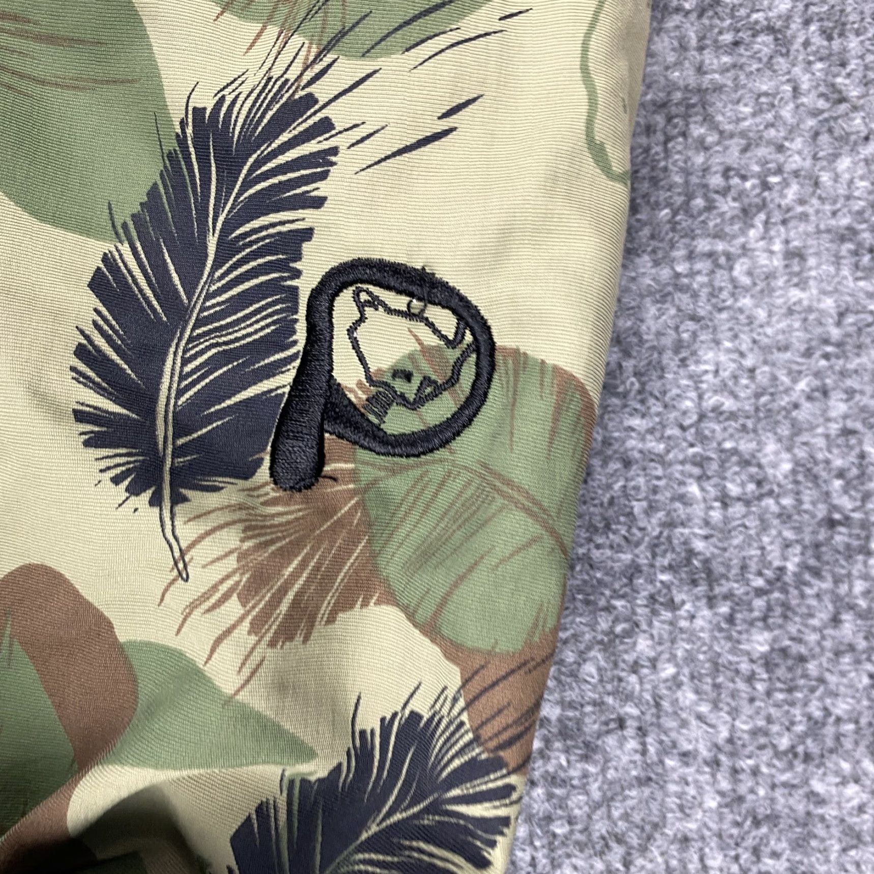 Penfield Penfield Jacket Mens L Camouflage Hooded Puffer Down Parka Outdoor Camo Feather DPM Sit Full Zip Front Pockets Logo Womens? Size US L / EU 52-54 / 3 - 3 Thumbnail