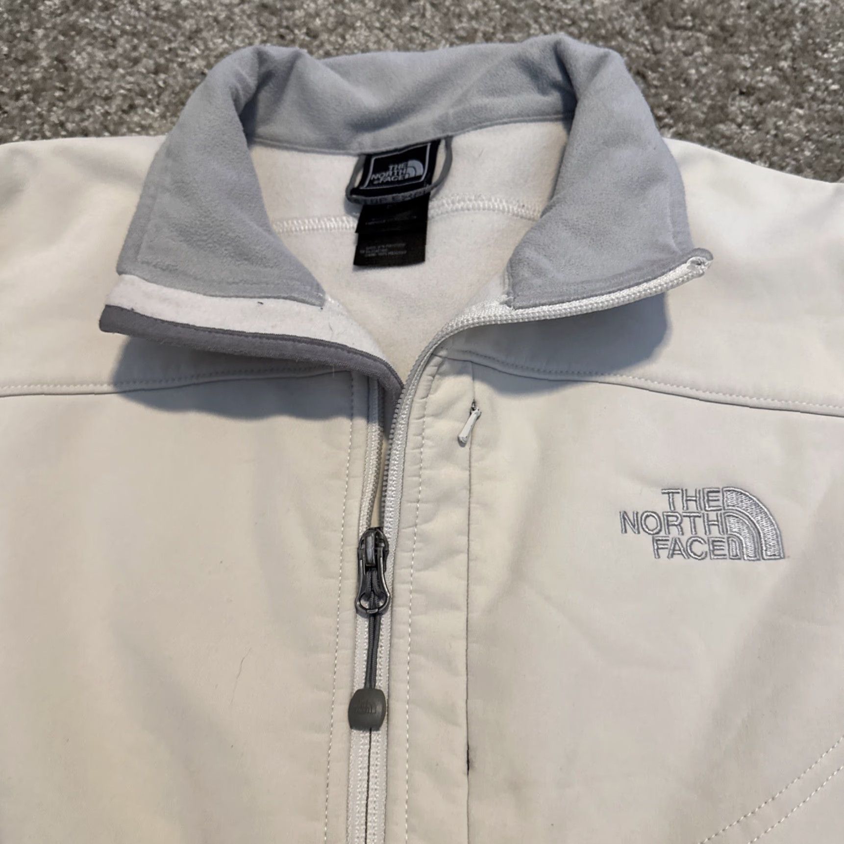 The North Face VINTAGE: No — (Skip) The North Face Jacket Womens Small White Apex Bionic Soft Shell Full Zip Coat Size S / US 4 / IT 40 - 4 Thumbnail