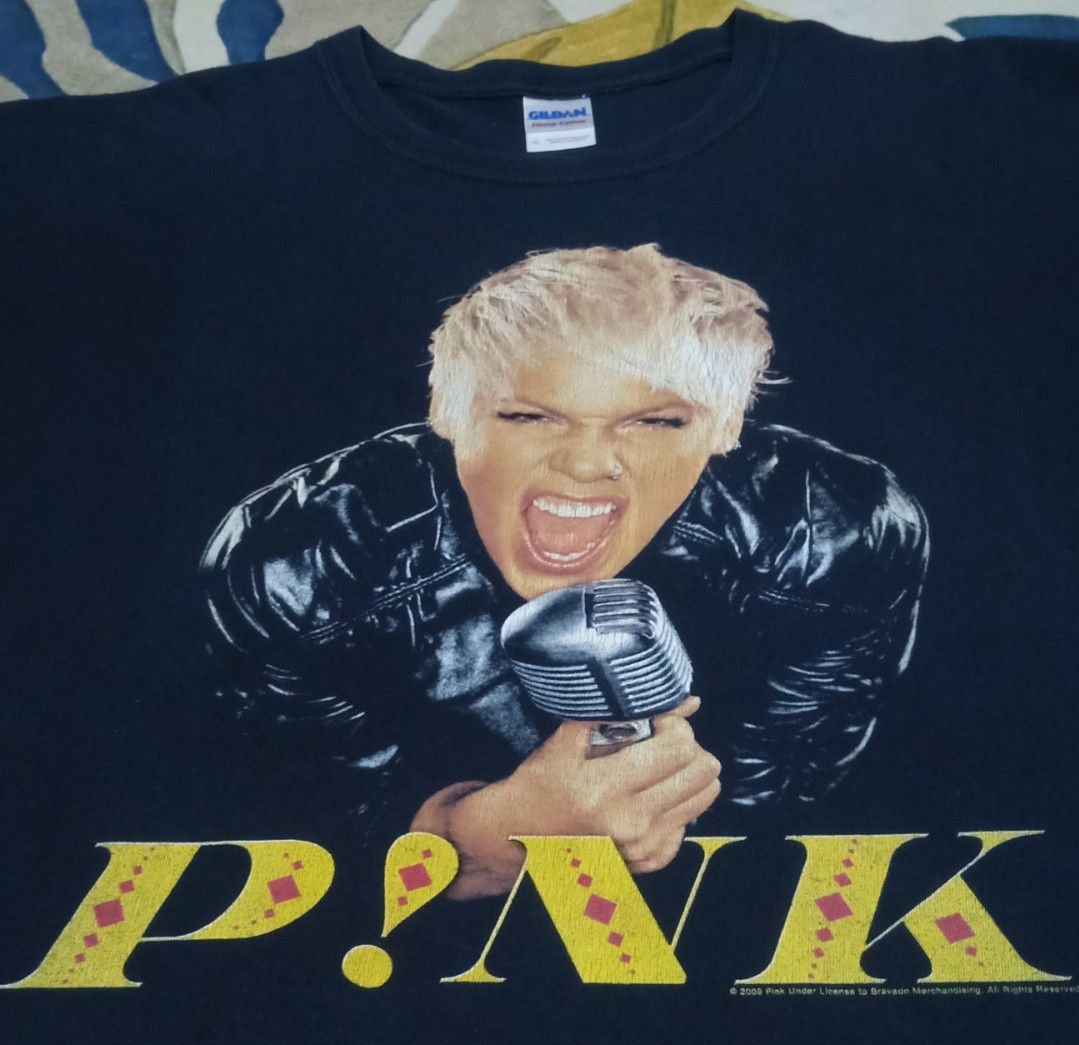 Band Tees Vintage PINK Funhouse Australian Tour 2009 T-shirt Size US XXL / EU 58 / 5 - 6 Thumbnail