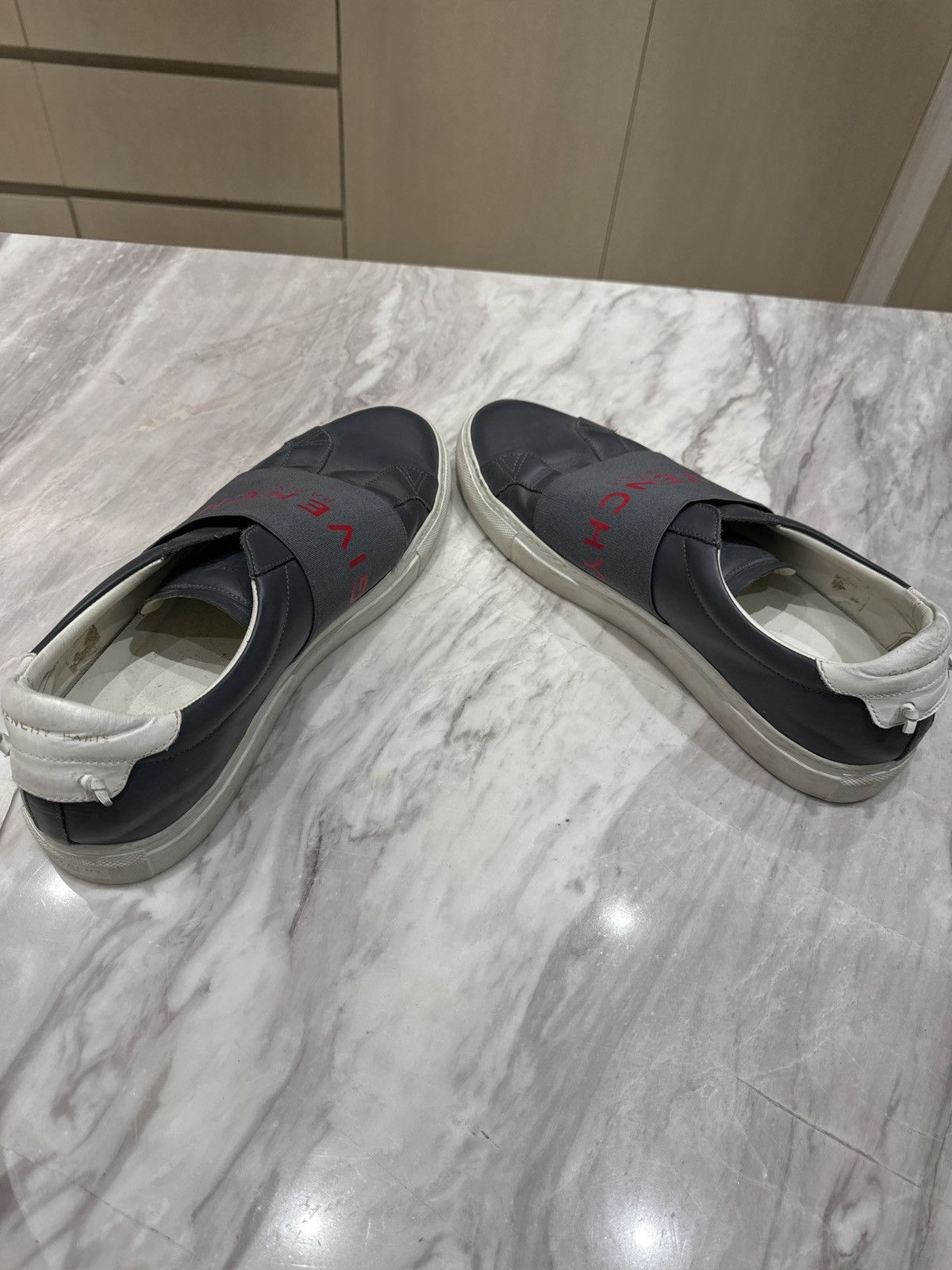 Givenchy Givenchy Grey Shoes Size US 10.5 / EU 43-44 - 2 Thumbnail