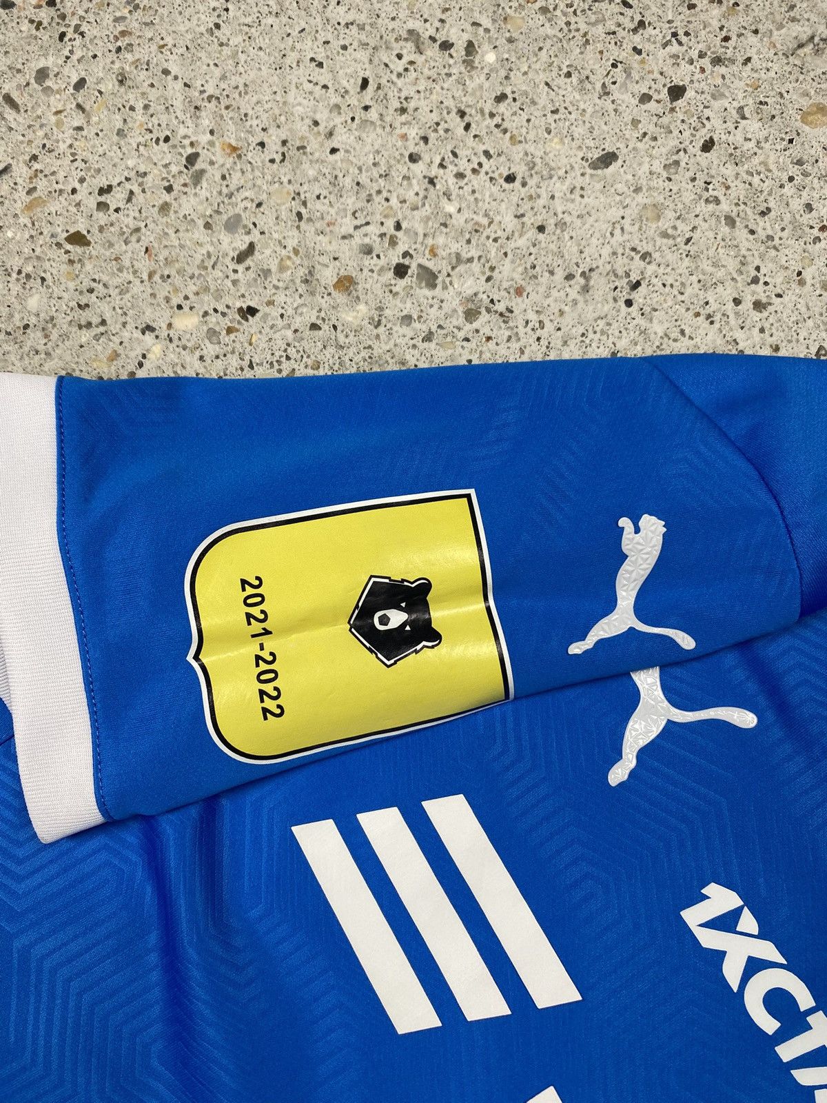 Puma Sebastian Szymański puma dynamo moscow football jersey Size US M / EU 48-50 / 2 - 6 Thumbnail