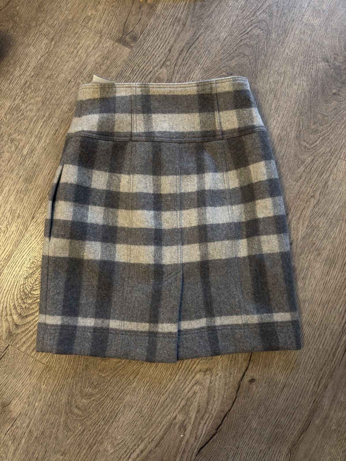 Burberry Burberry London Plaid Wool Skirt Size 25" / US 0 / IT 36 - 6 Thumbnail