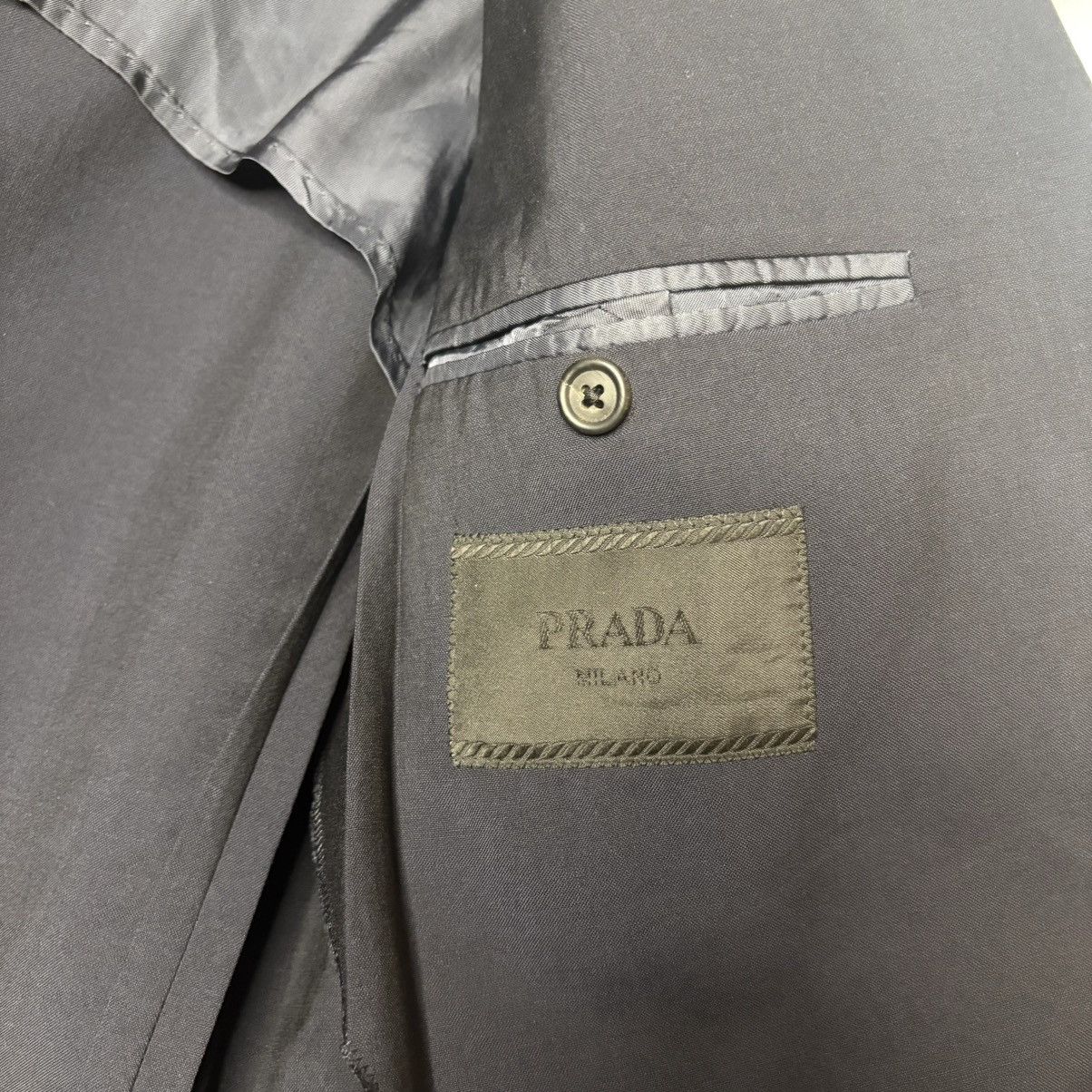 Prada navy woolen mohair Prada jacket with gold colored buttons Size 48R - 6 Thumbnail