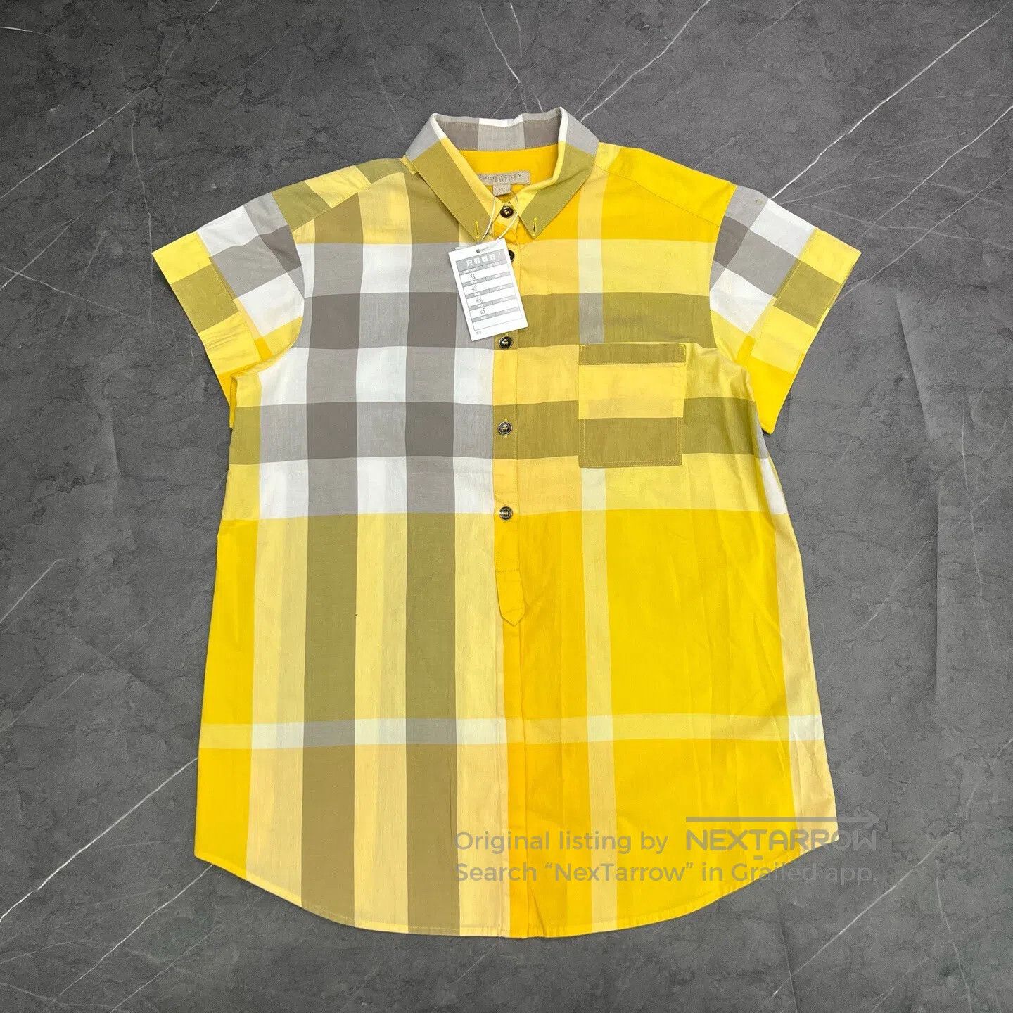 Burberry Burberry Short-sleeve shirt| Size US XS / EU 42 / 0 - 1 Thumbnail
