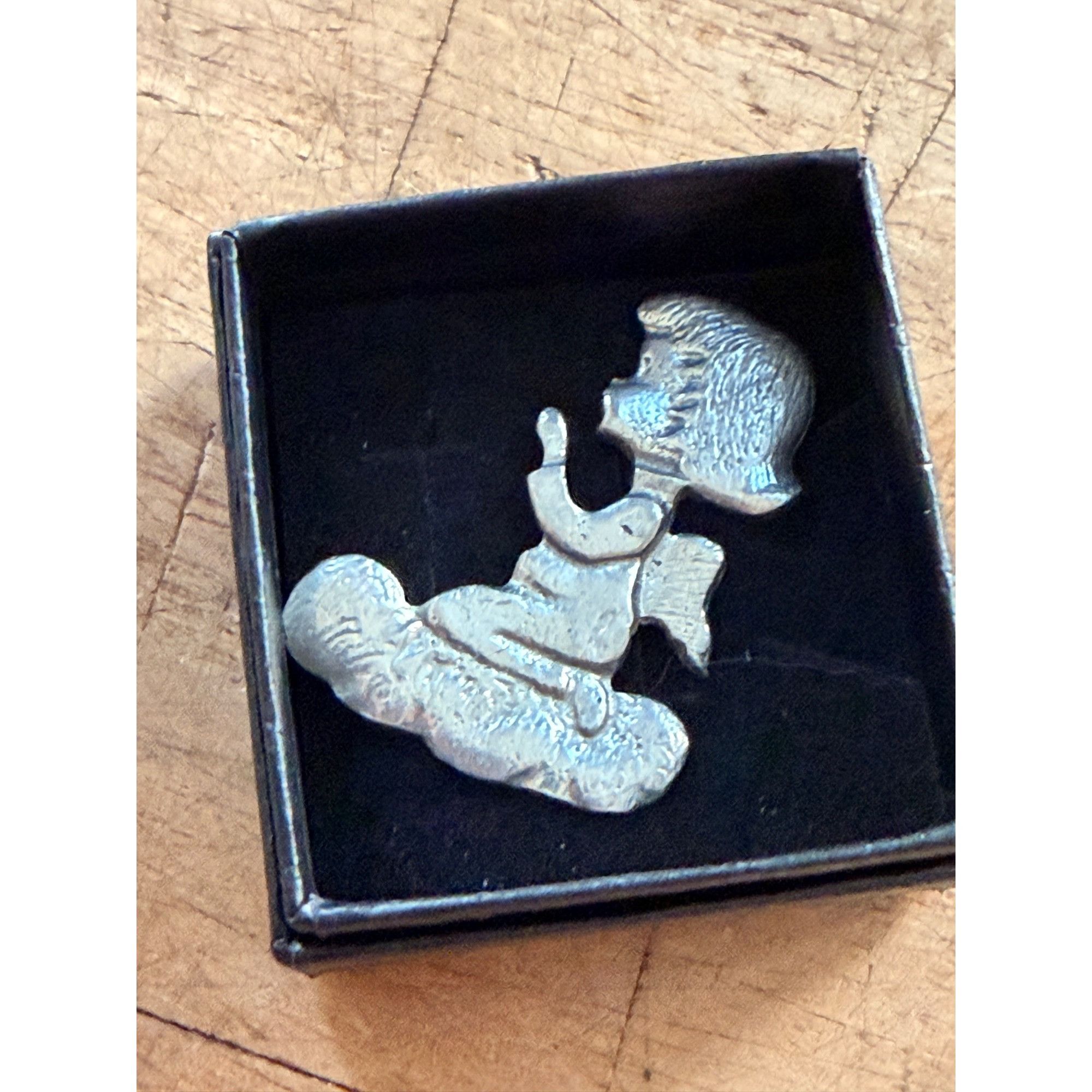 Other Angel Lapel Pin On Cloud With Box - Silver Tone - Small Size Size ONE SIZE - 7 Thumbnail