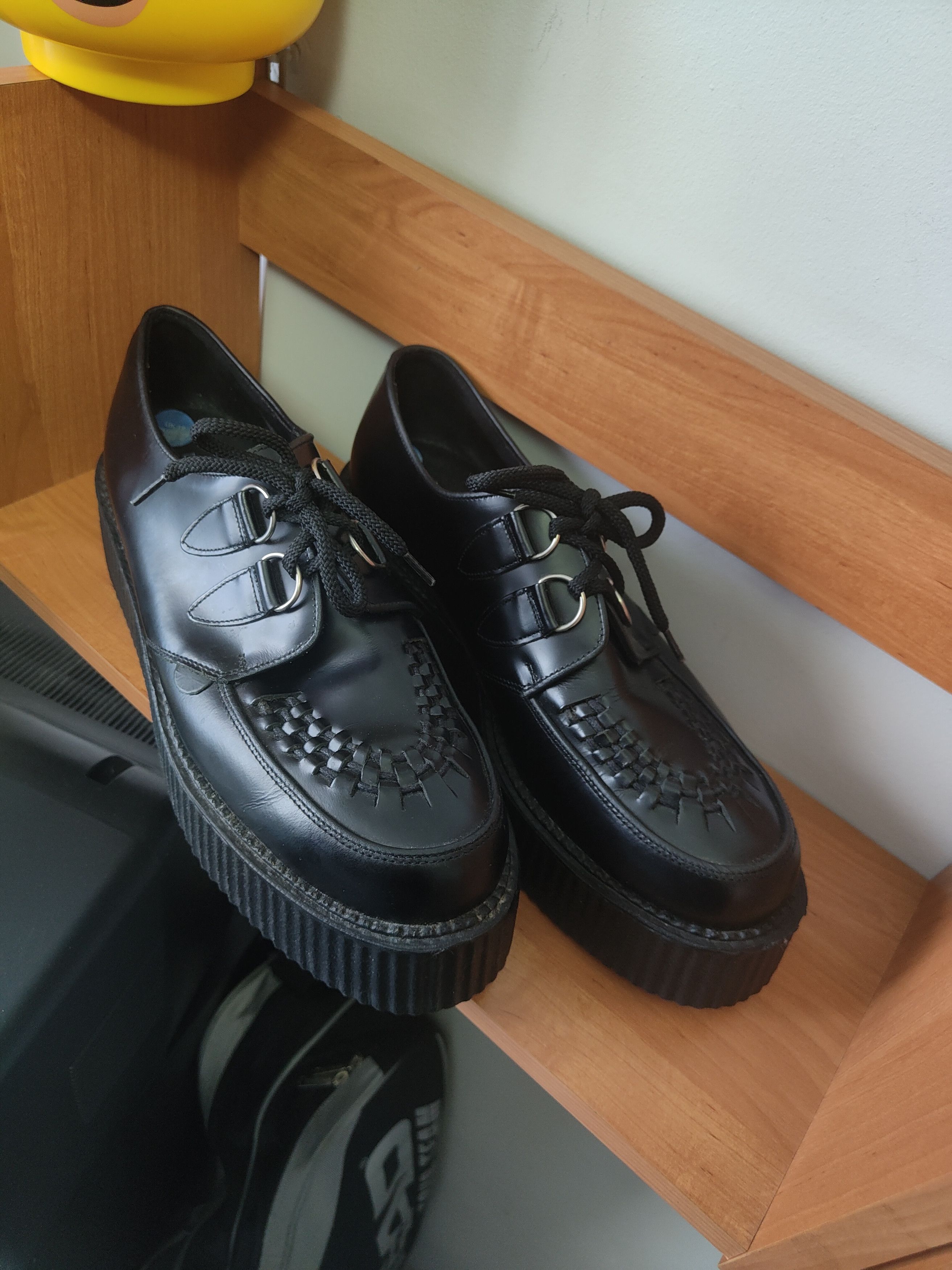 Underground England Wulfeun Round Toe Creeper Black Leather