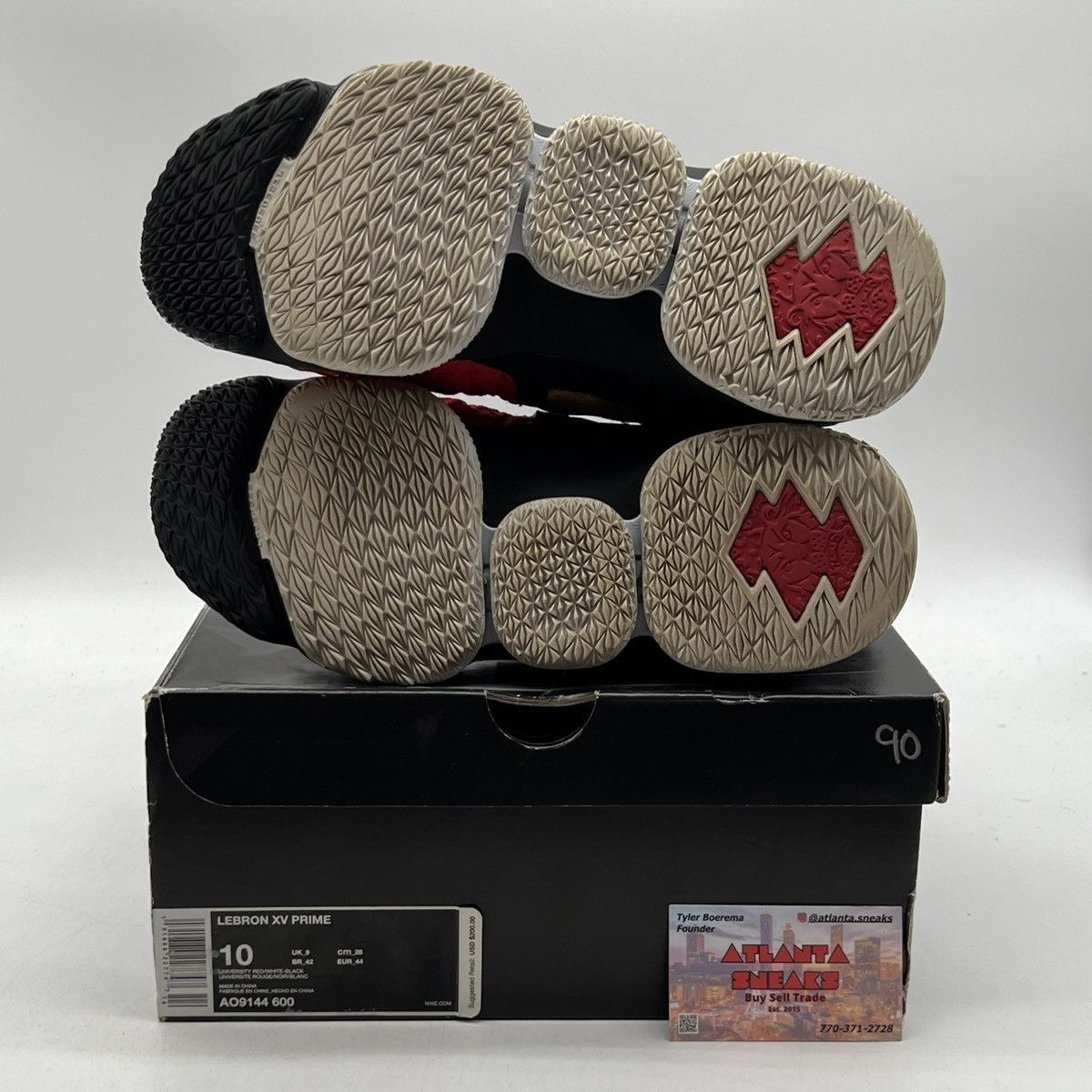 Nike Lebron 15 red diamond turf Size US 10 / EU 43 - 8 Thumbnail