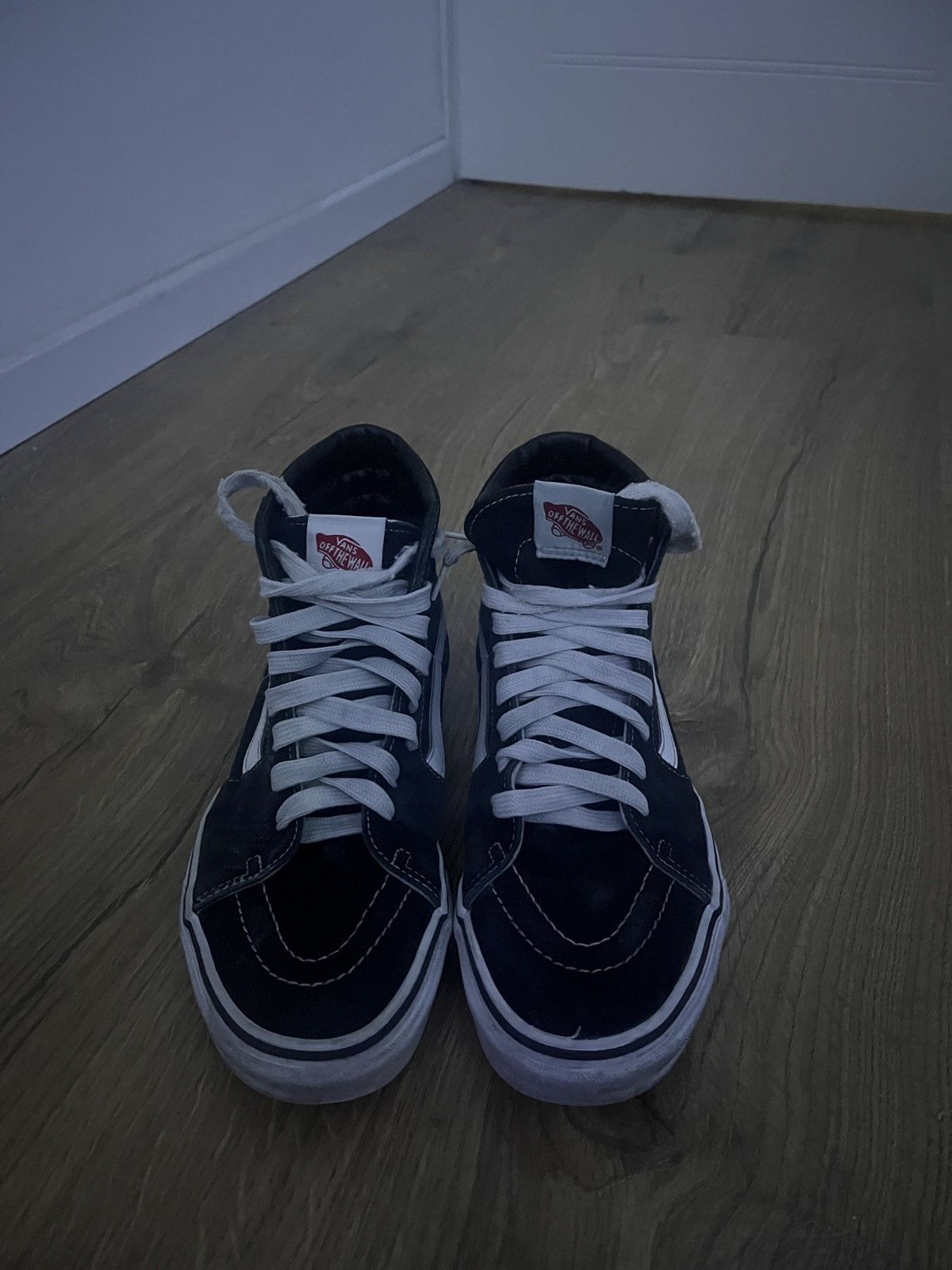 Vans Vans Sk8-Hi Shoes Size US 7.5 / EU 40-41 - 1 Thumbnail