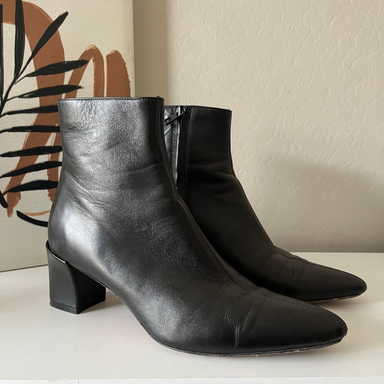 Vince Vince Black Block Heel Pointed Toe Leather Ankle Boots 7.5 Size US 7.5 / IT 37.5 - 3 Thumbnail