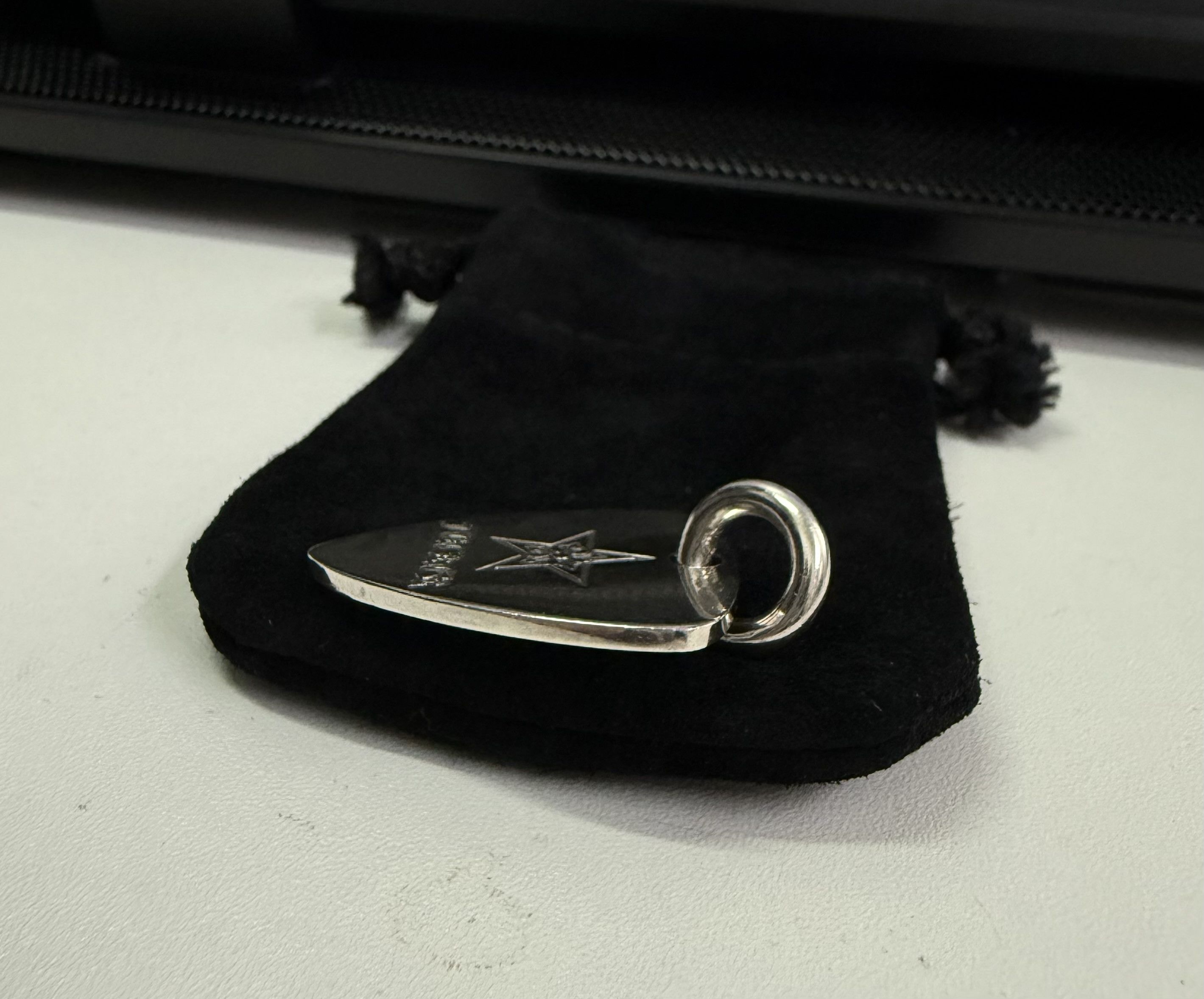 Chrome Hearts Chrome hearts Fucker guitar pick Size ONE SIZE - 6 Thumbnail