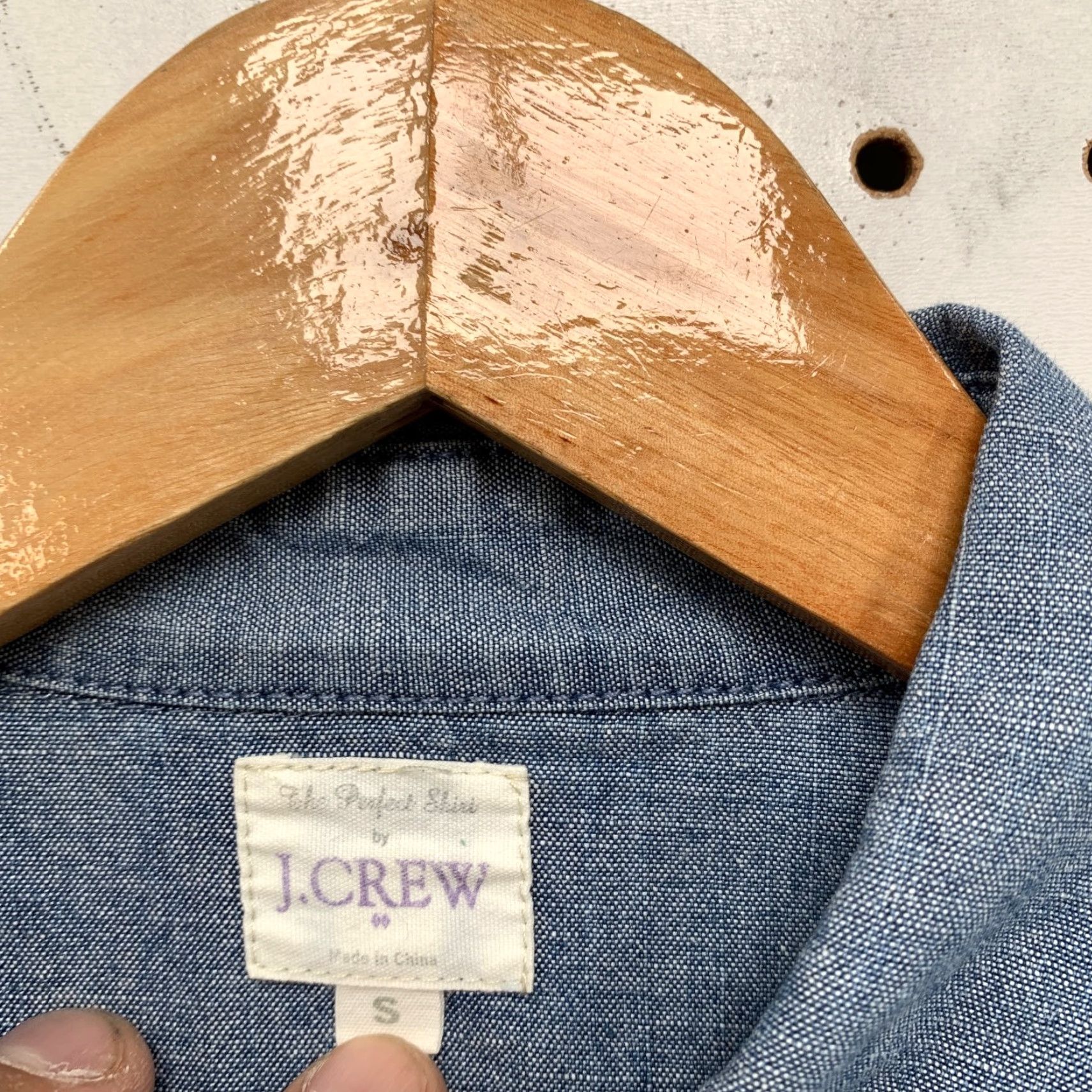J.Crew J CREW Button-Up Shirt Womens Small Blue Denim Long Sleeve Retro Regular Size S / US 4 / IT 40 - 5 Thumbnail