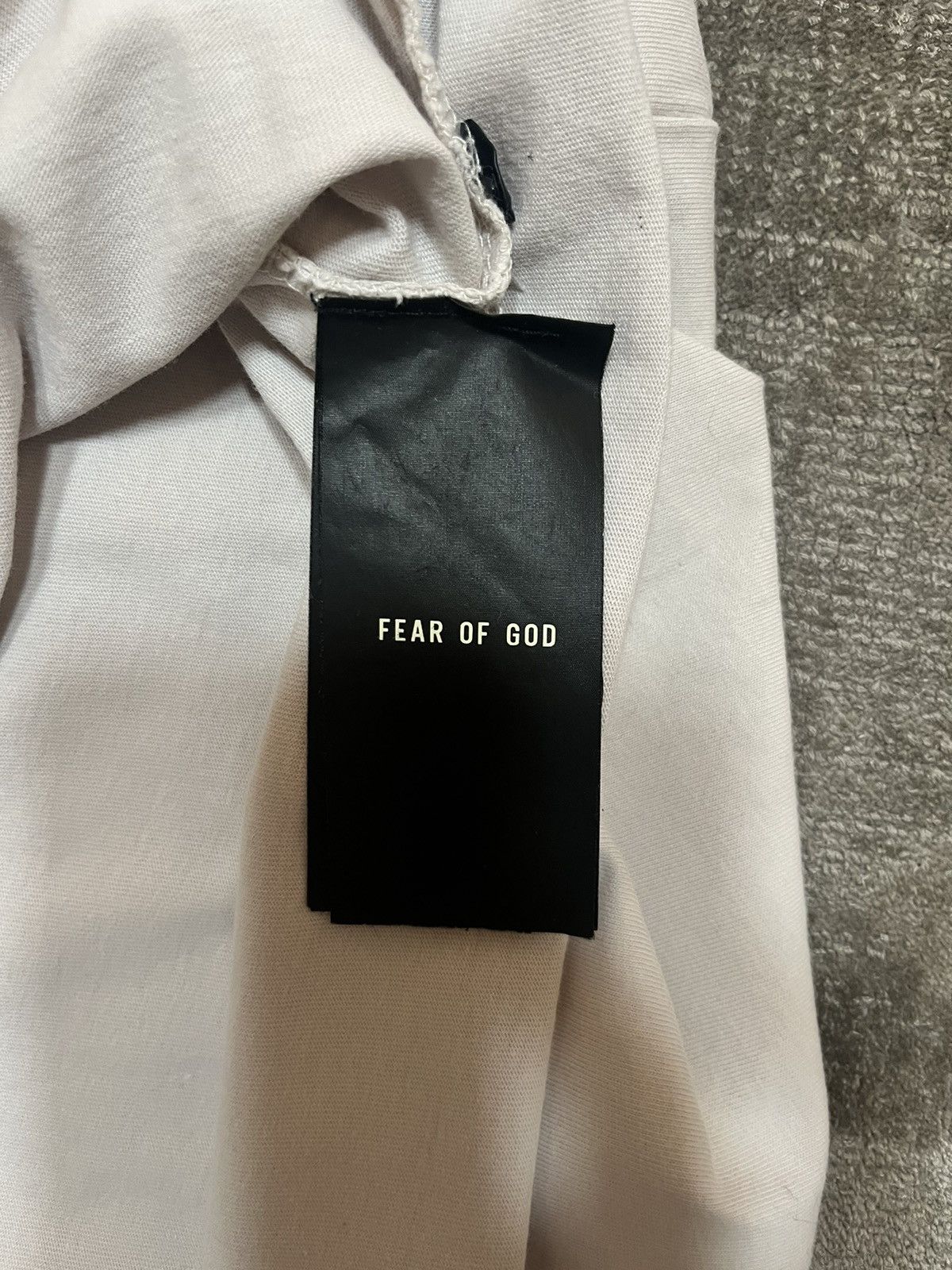 Fear of God FEAR OF GOD Beige Felted 'FG' T-Shirt Size US S / EU 44-46 / 1 - 4 Thumbnail
