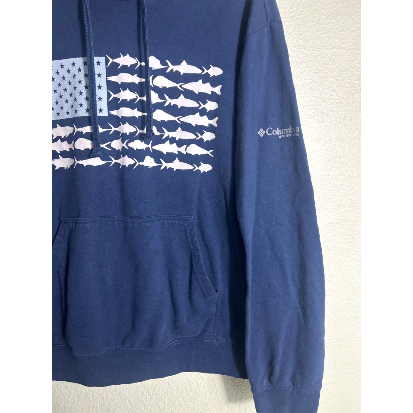 Vintage Columbia Hoodie Men Large Blue PFG Fish American Flag Logo Hooded Sweatshirt Pullover Size US L / EU 52-54 / 3 - 4 Thumbnail