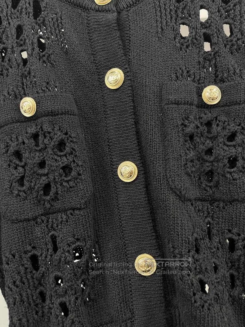 Chanel Chanel Black Gold Button Knit Dress. Size US 34 / EU 50 - 2 Thumbnail