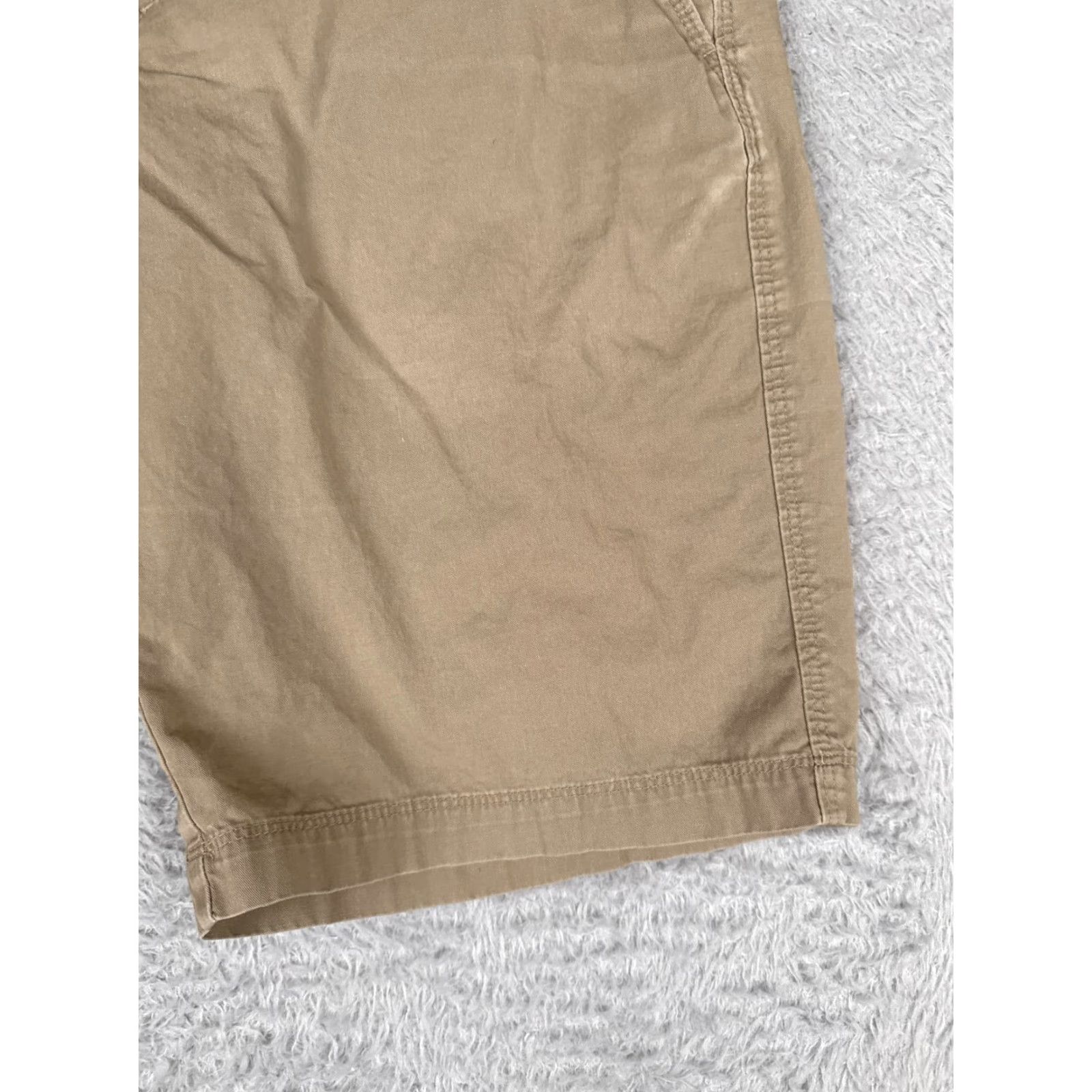 The North Face The North Face Women's Shorts 6 Khaki Casual Cargo Pocket Twill Stretch 10in Inseam Size 28" / US 6 / IT 42 - 2 Thumbnail