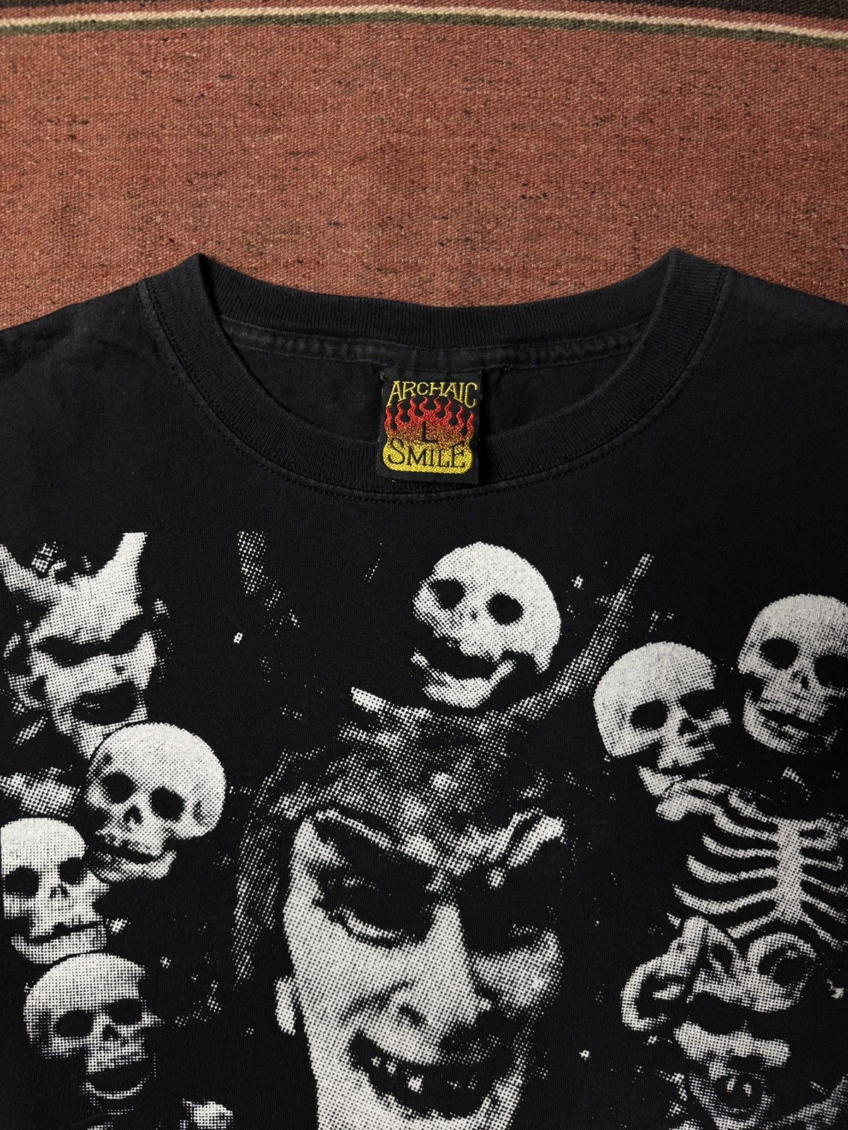 Vintage Archaic Smile Devil Classick Tee Shirt