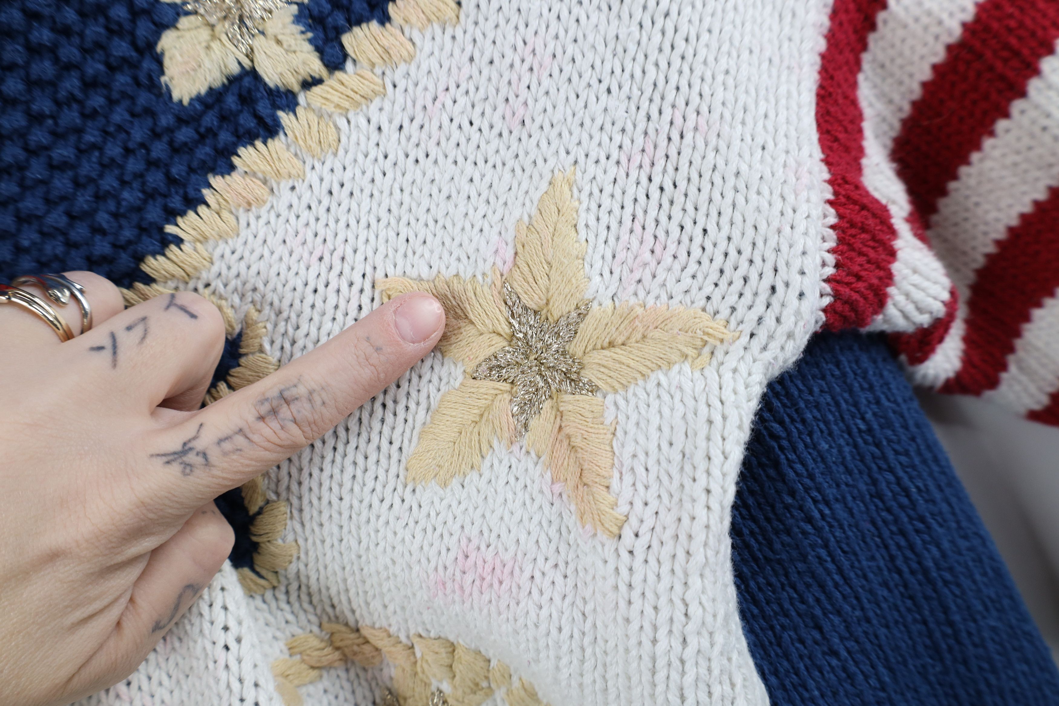 Vintage Vintage 90s Streetwear Flower Boat Anchor Cardigan Sweater Size M / US 6-8 / IT 42-44 - 4 Thumbnail