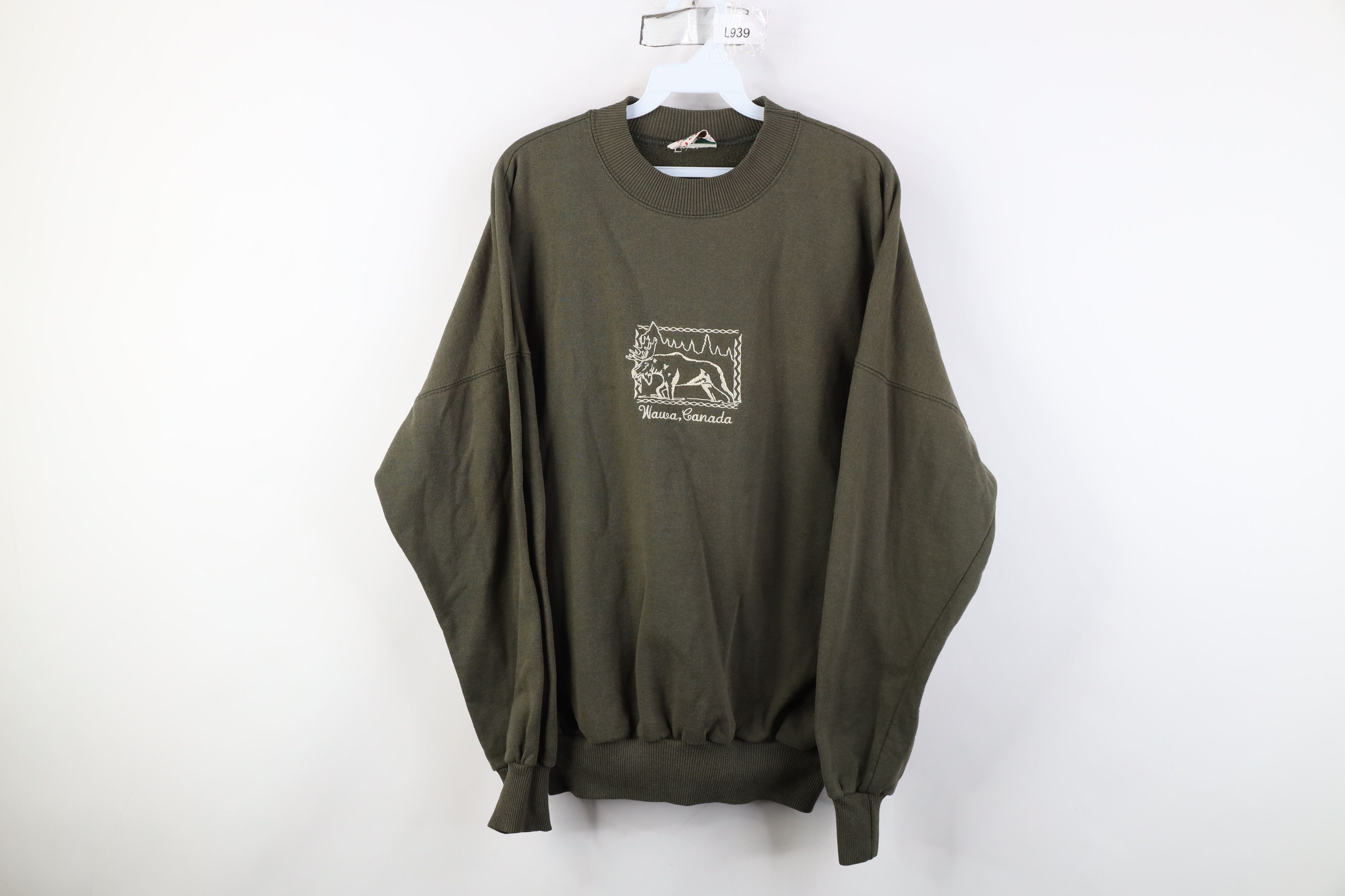 Vintage Vintage 90s Streetwear Wawa Canada Moose Sweatshirt Green Size US XL / EU 56 / 4 - 1 Thumbnail