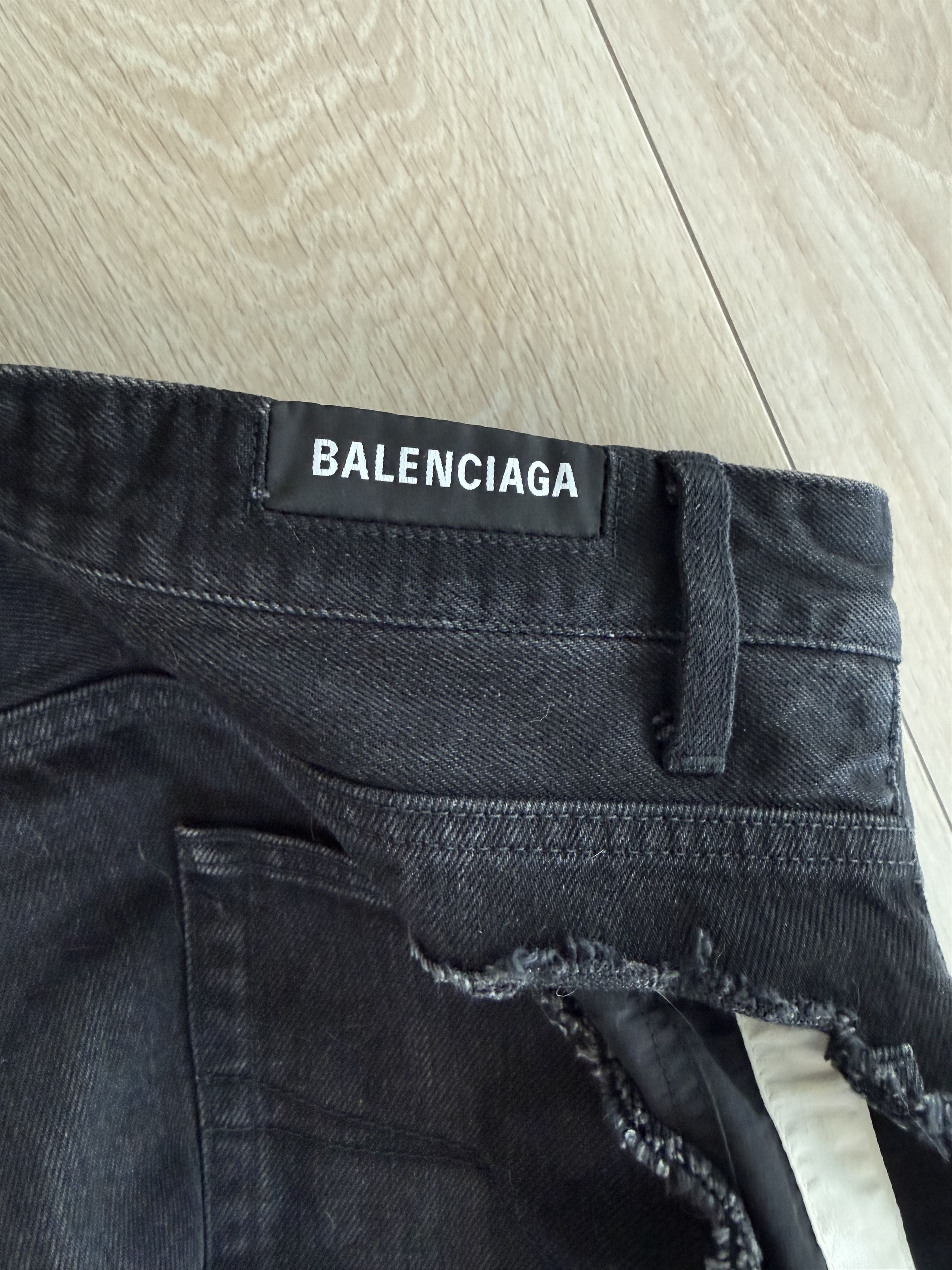 Balenciaga Balenciaga Hybrid Slashed Jeans Size US 32 / EU 48 - 8 Thumbnail