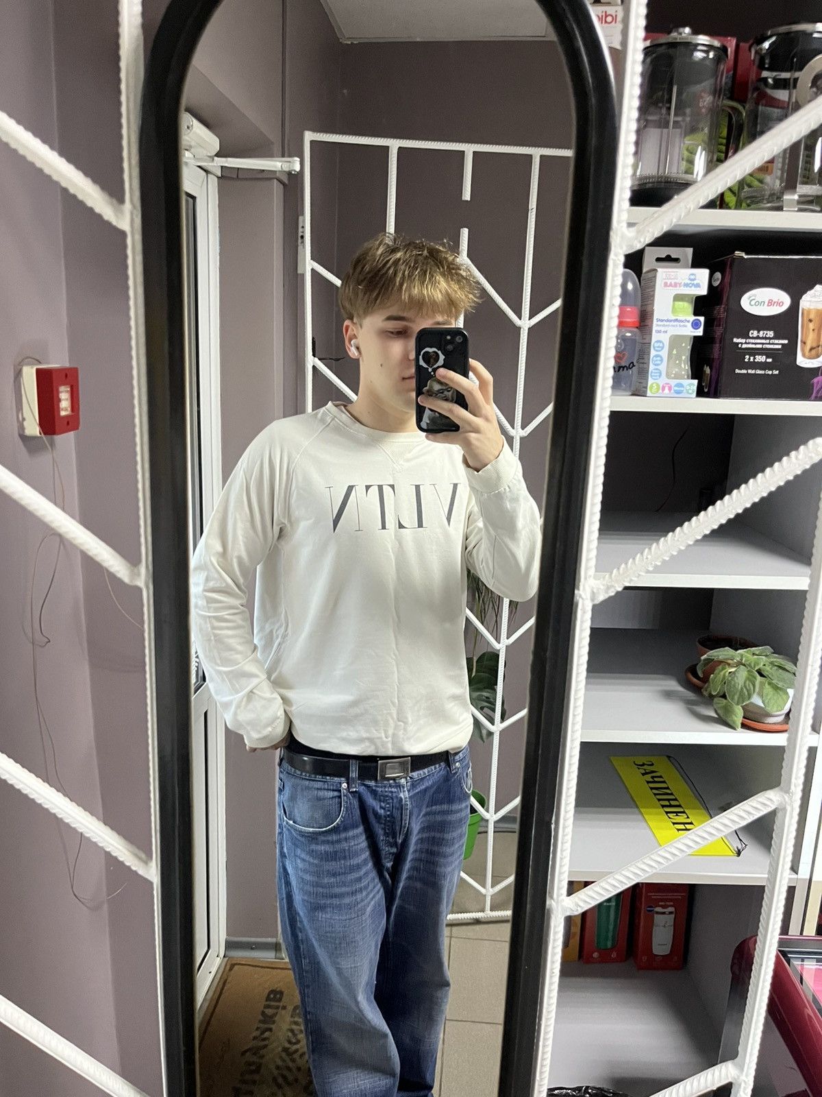 Valentino Valentino VLTN White Sweatshirt Size US XL / EU 56 / 4 - 1 Thumbnail