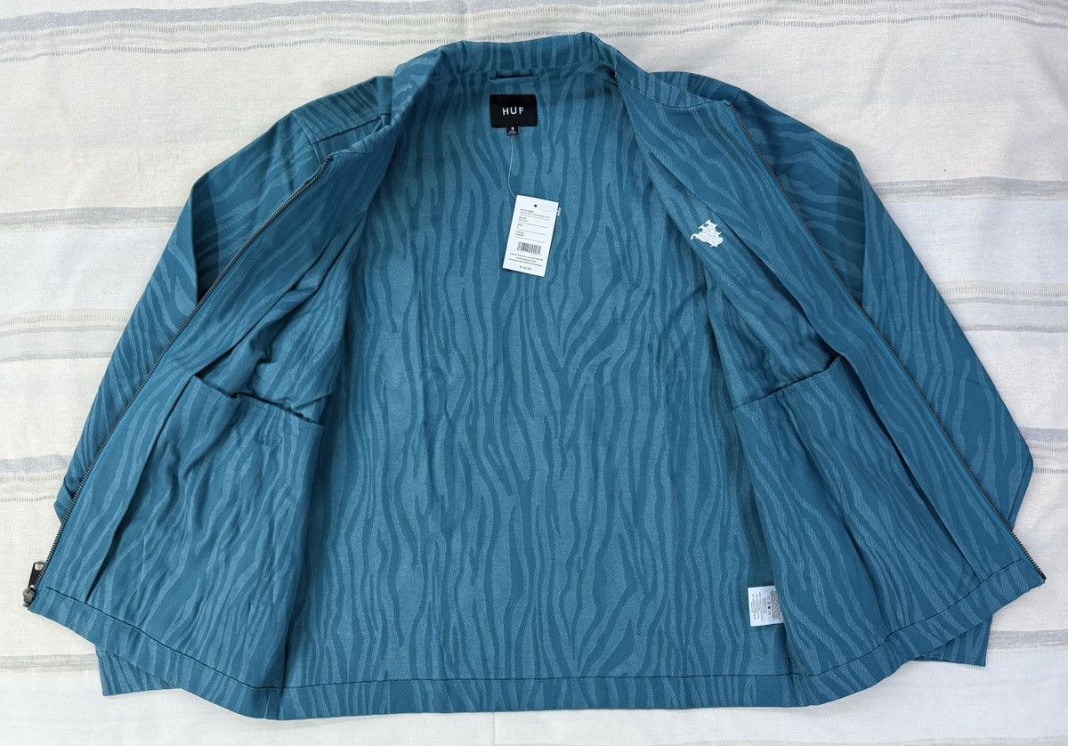 Huf HUF Jaquard Tiger Work Jacket Oil Blue Size US S / EU 44-46 / 1 - 4 Thumbnail