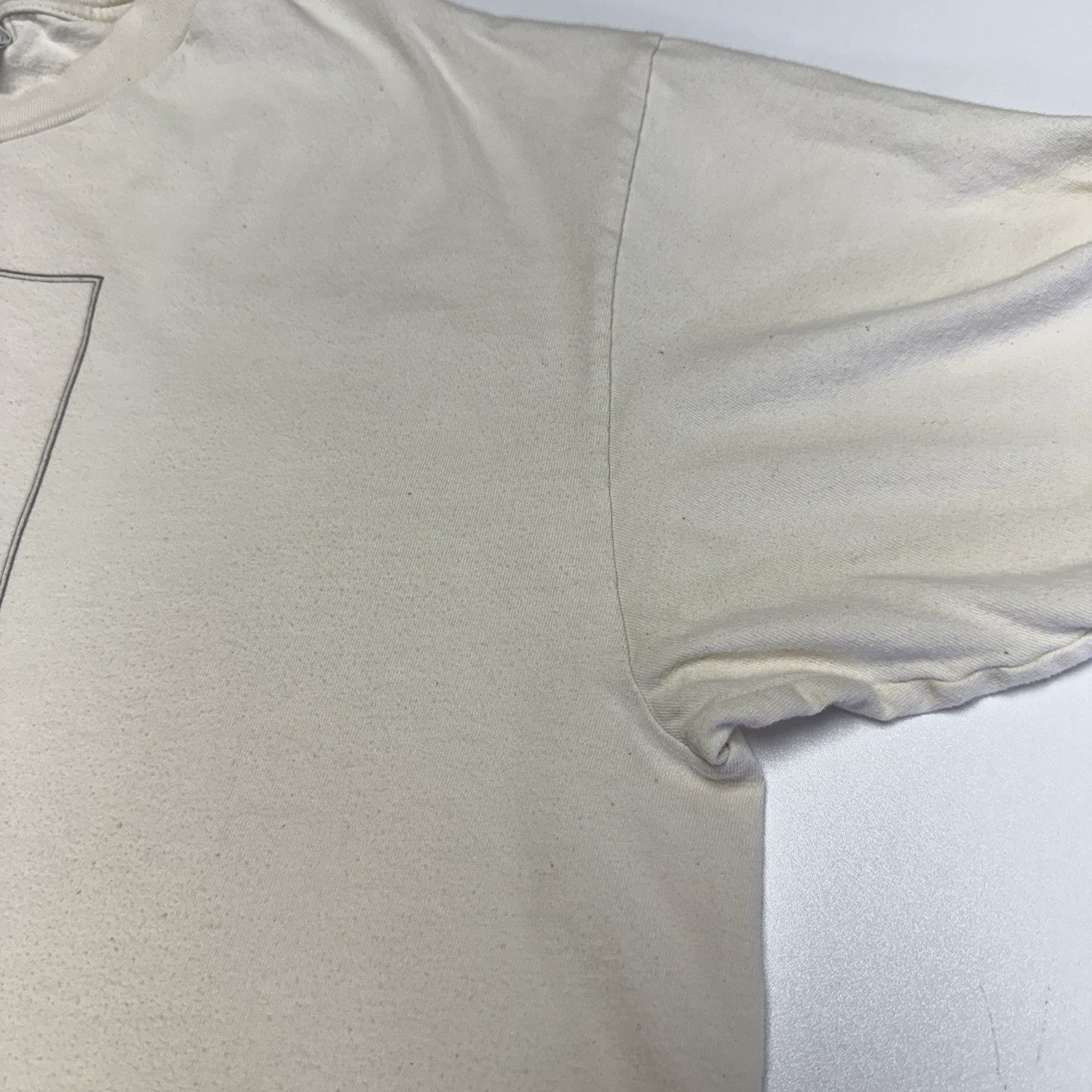 Vintage Vintage Kim Taylor Reese Hawaii T Shirt Cream Mens XL Size US XL / EU 56 / 4 - 6 Thumbnail