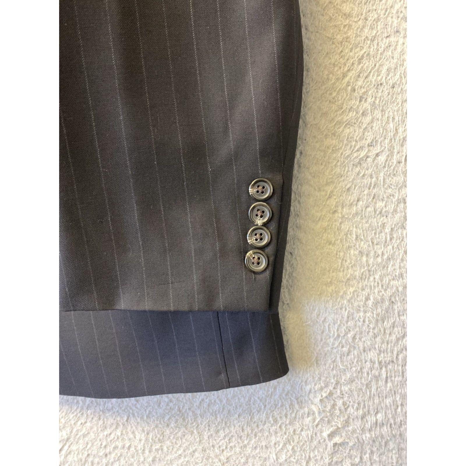 Ralph Lauren VINTAGE Polo Ralph Lauren 3 Piece Suit Men 42S Black Wool Pinstripe 3-Piece Canada Size US XL / EU 56 / 4 - 4 Thumbnail